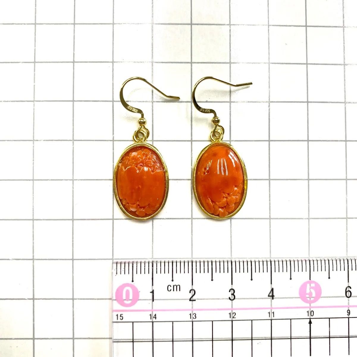 新到着 桃珊瑚の揺れるピアス アンティーク クラシカル 宝石珊瑚 無染色 アクセサリー