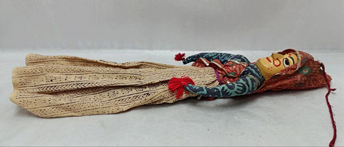 インドラジャスタン民族ビンテージ人形中古