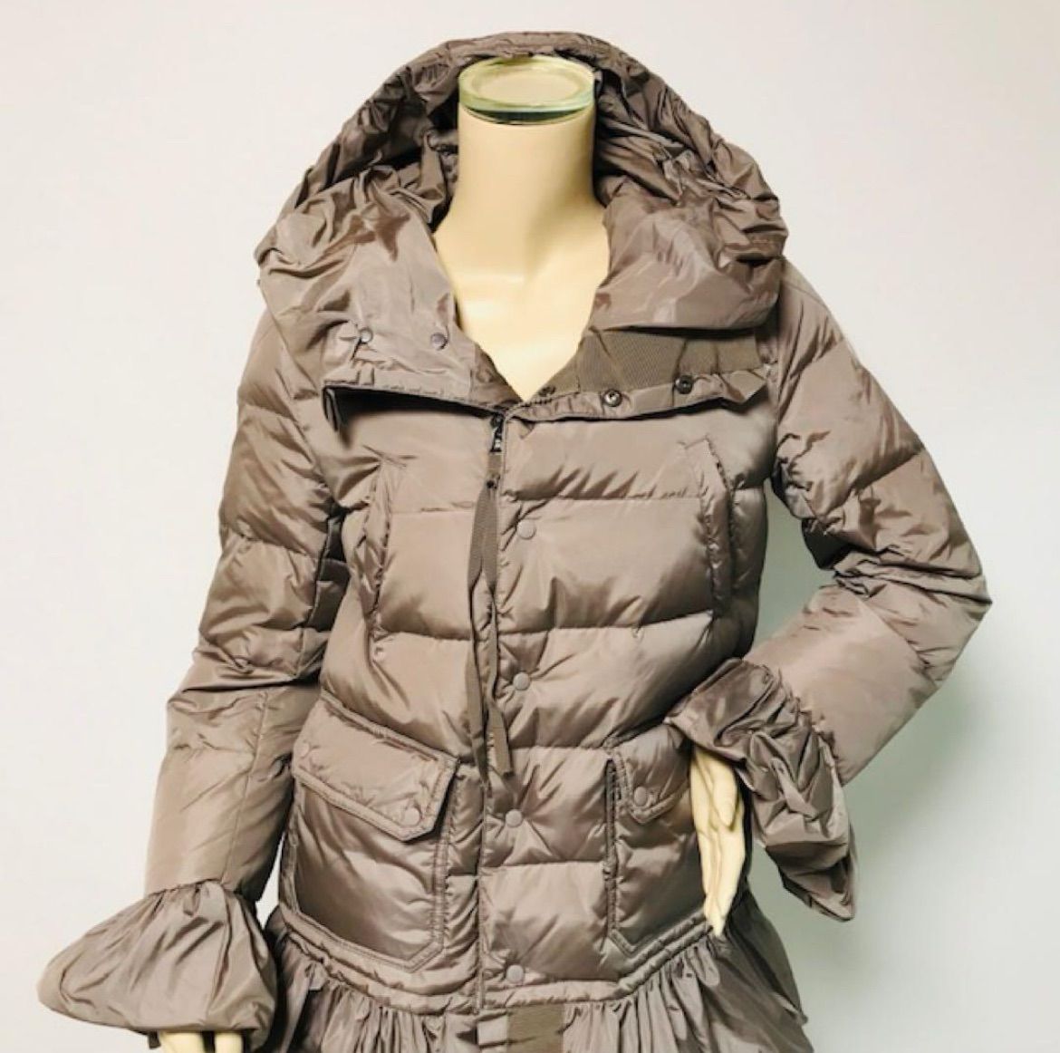 美品☆MONCLER・モンクレール SERRE レディース ブランド 美品☆MONCLER・モンクレール SERRE レディース ブランド