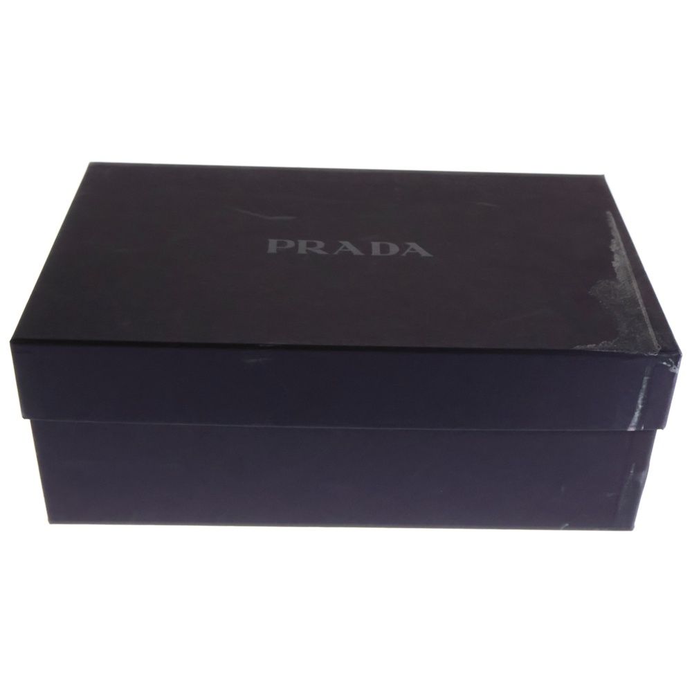 PRADA プラダ