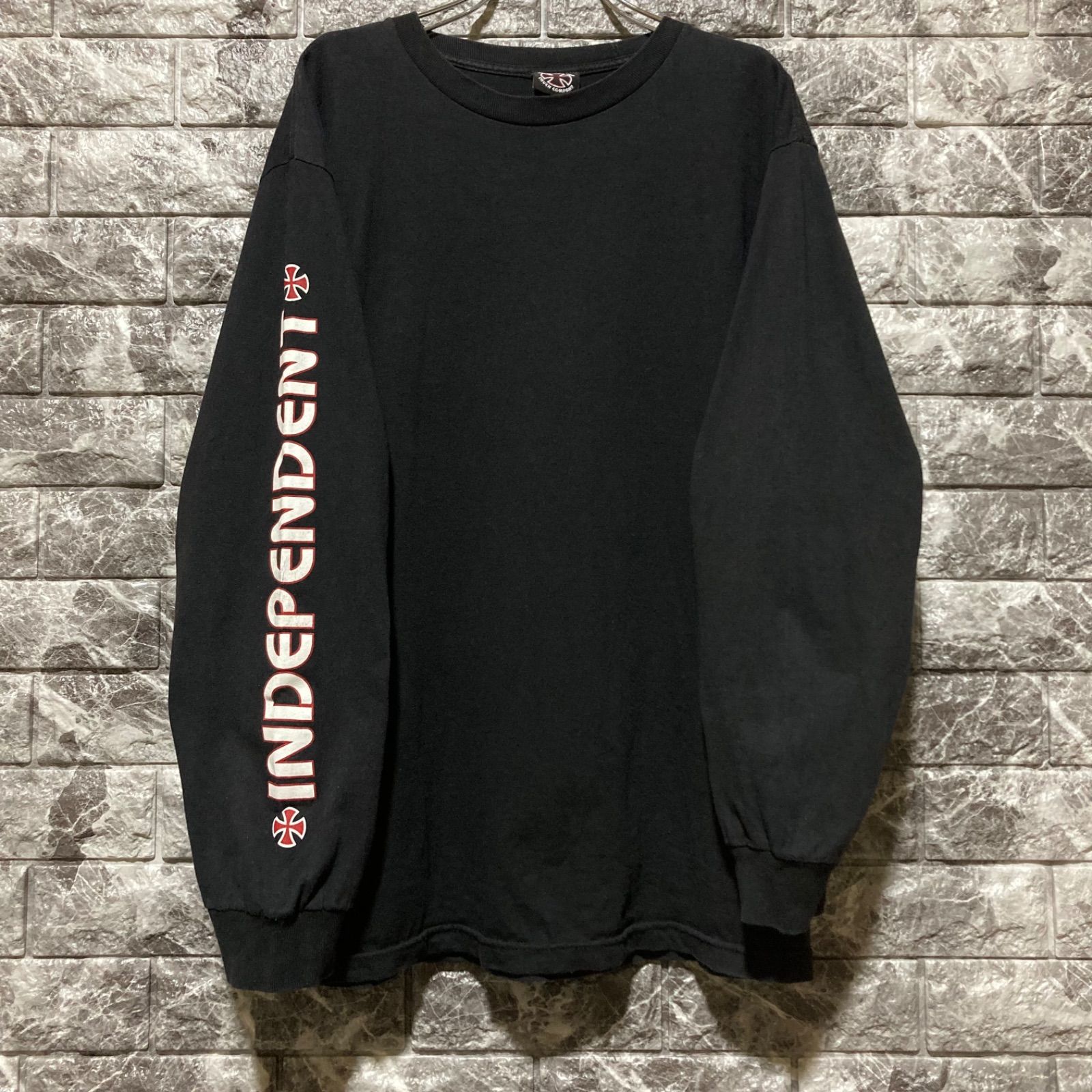 INDEPENDENT ロンT インディペンデント 袖ロゴ アイアンクロス