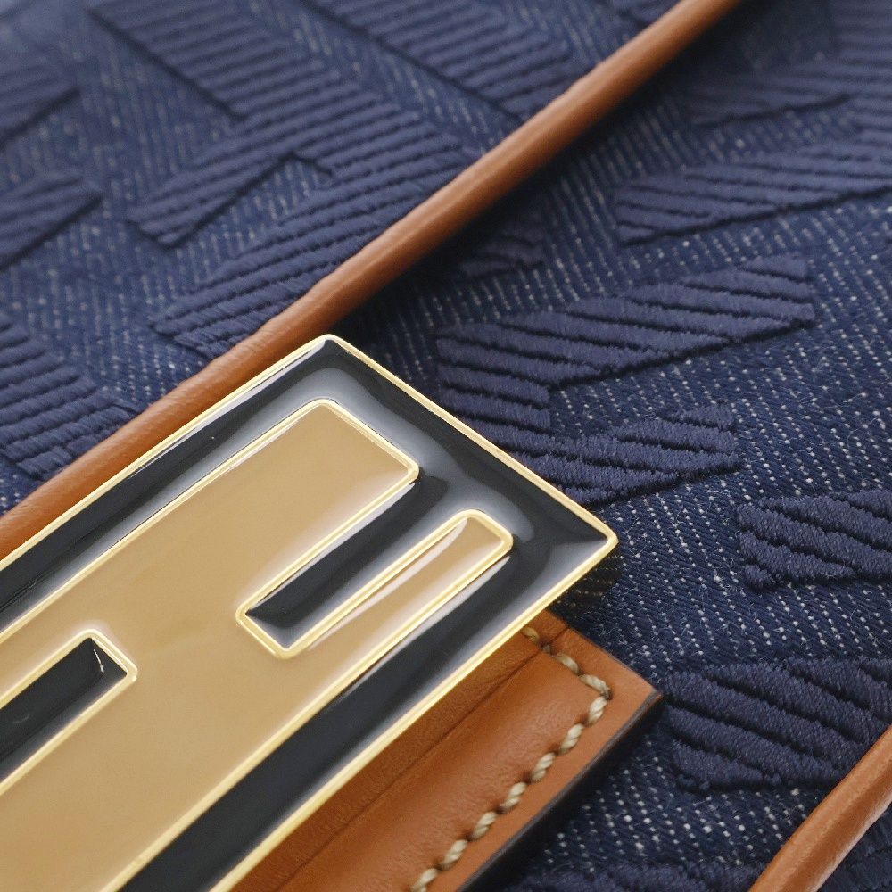 FENDI (フェンディ) ズッカ マンマバケット 2WAYバック ブルー  