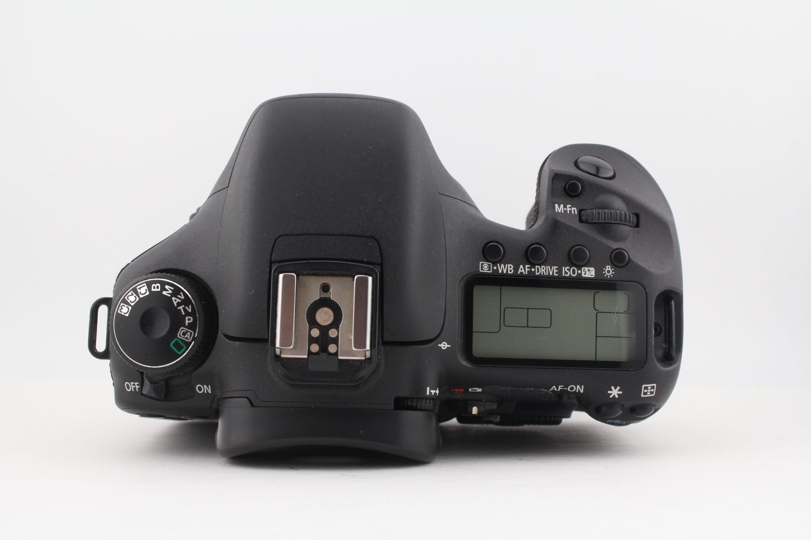 ☆極上品☆《ショット数8,879回 》キヤノン CANON EOS 7D ボディ