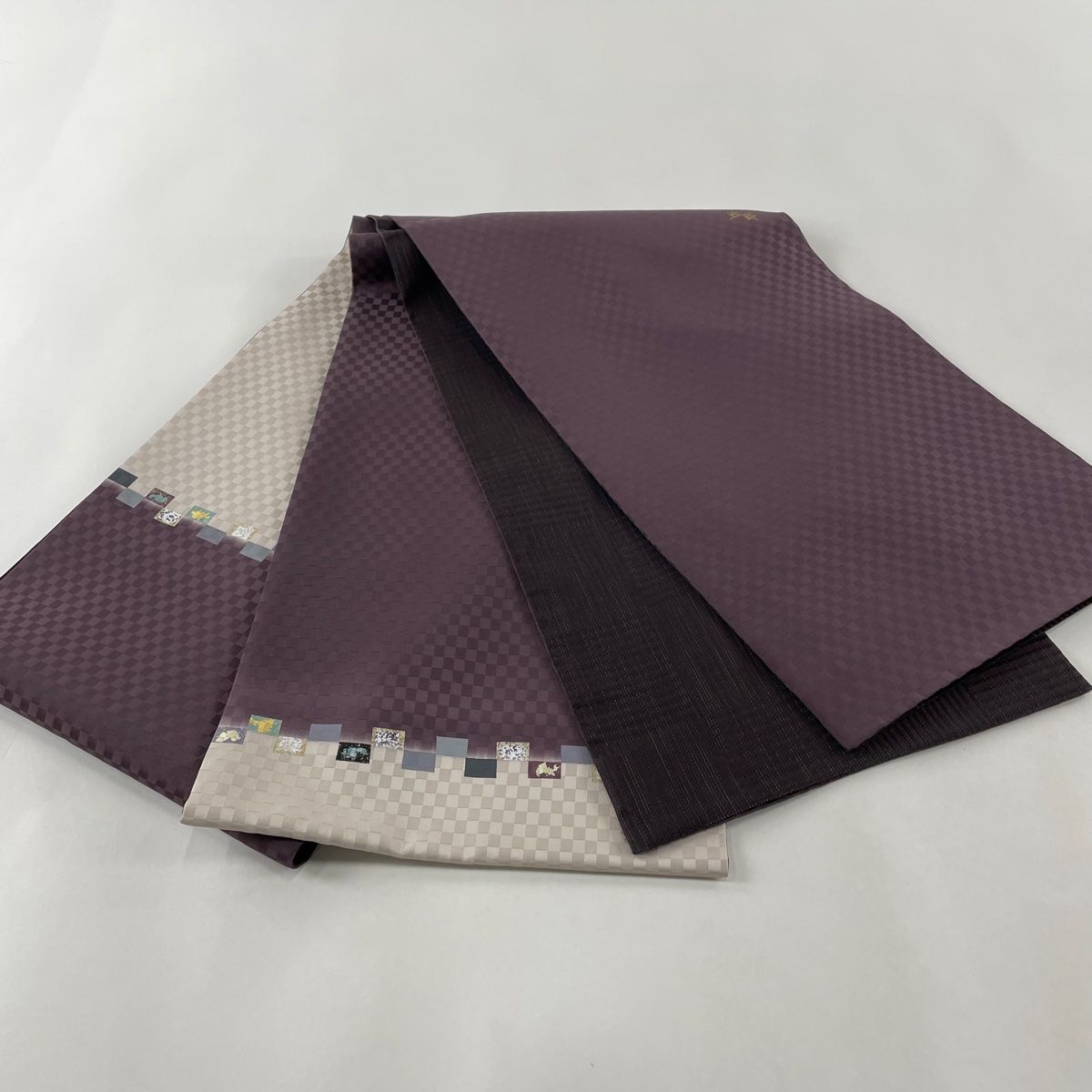 袋帯 美品 逸品 落款 市川純一郎 幾何学 市松 金彩 灰紫 お太鼓