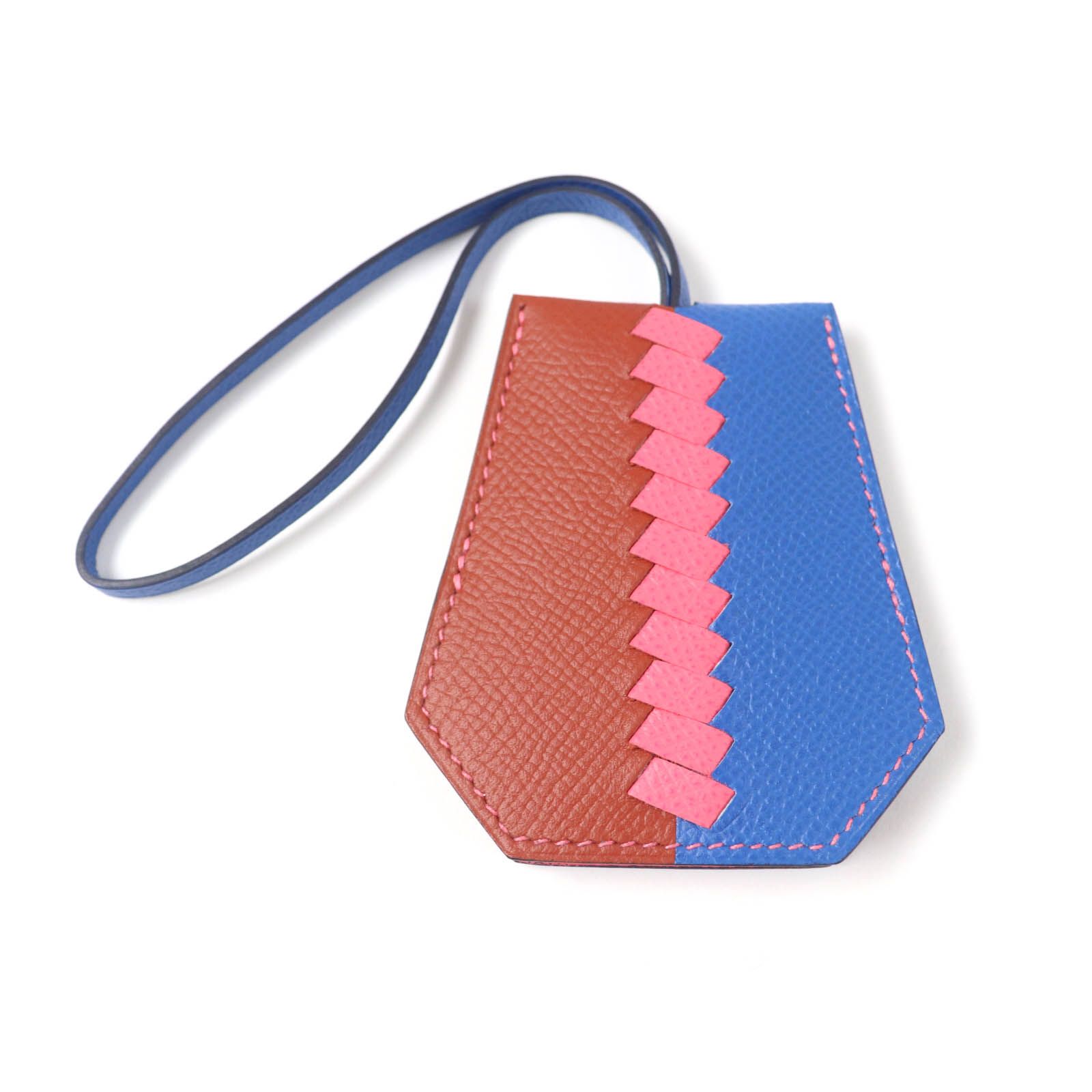 HERMES エルメス クロシェット クレ グラン トレサージュ ブリック ブルーゼリージュ ローズアザレブルー バッグチャーム C刻印 2018年製 き フランス製 レディース
