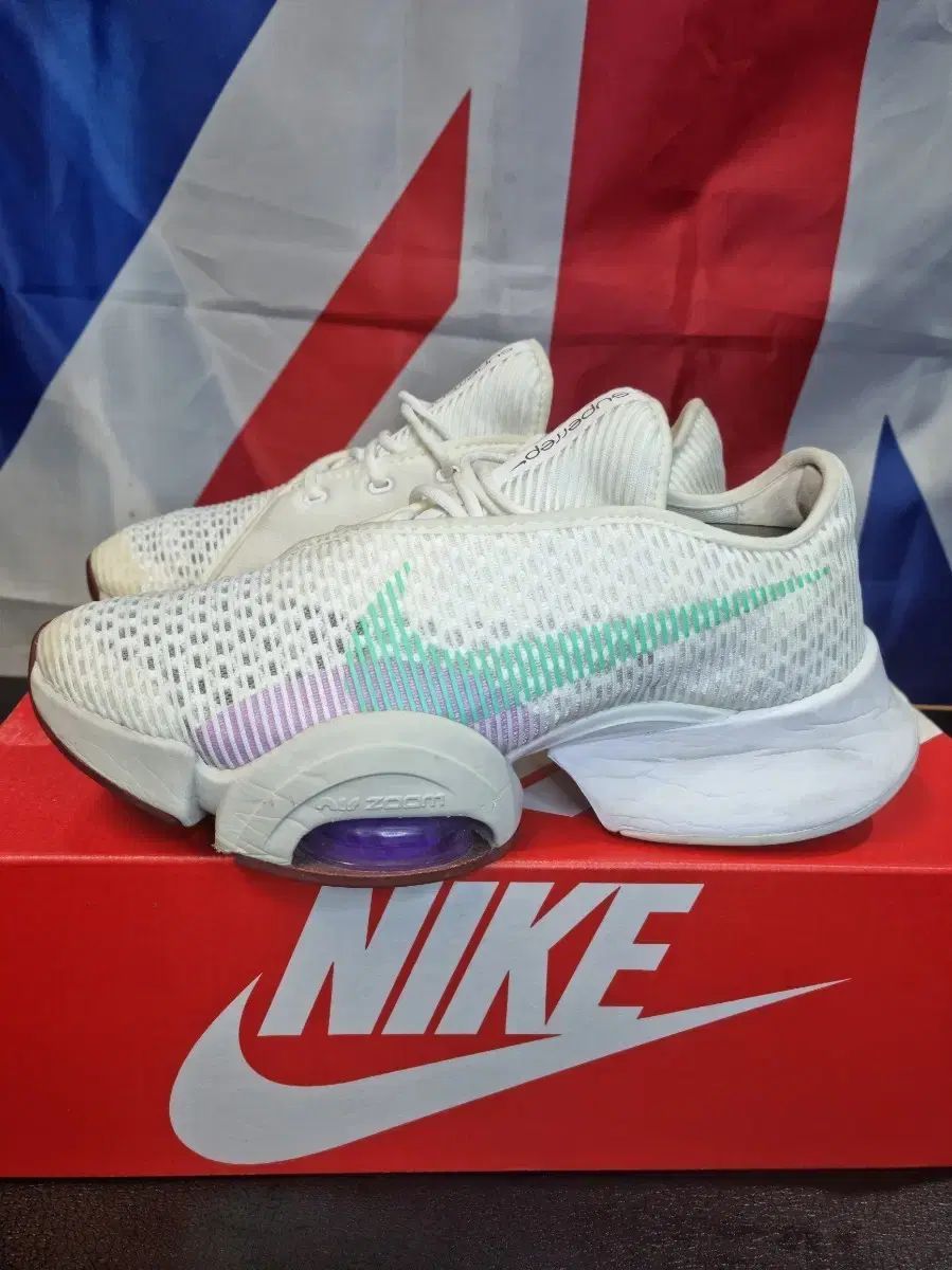 NIKE ナイキ スーパーレップ ゴー スニーカー 240