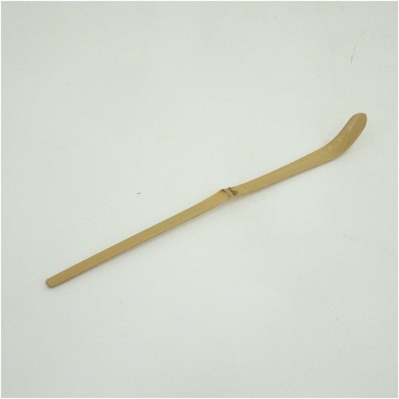 竹茶杓 銘 青楓 前大徳 福本積應書付 共箱 茶道 茶道具 おしゃれ 抹茶 茶しゃく 茶匙 茶さじ 茶器 道具 骨董 お茶 茶会 茶の湯 茶席 5月 6月 春夏