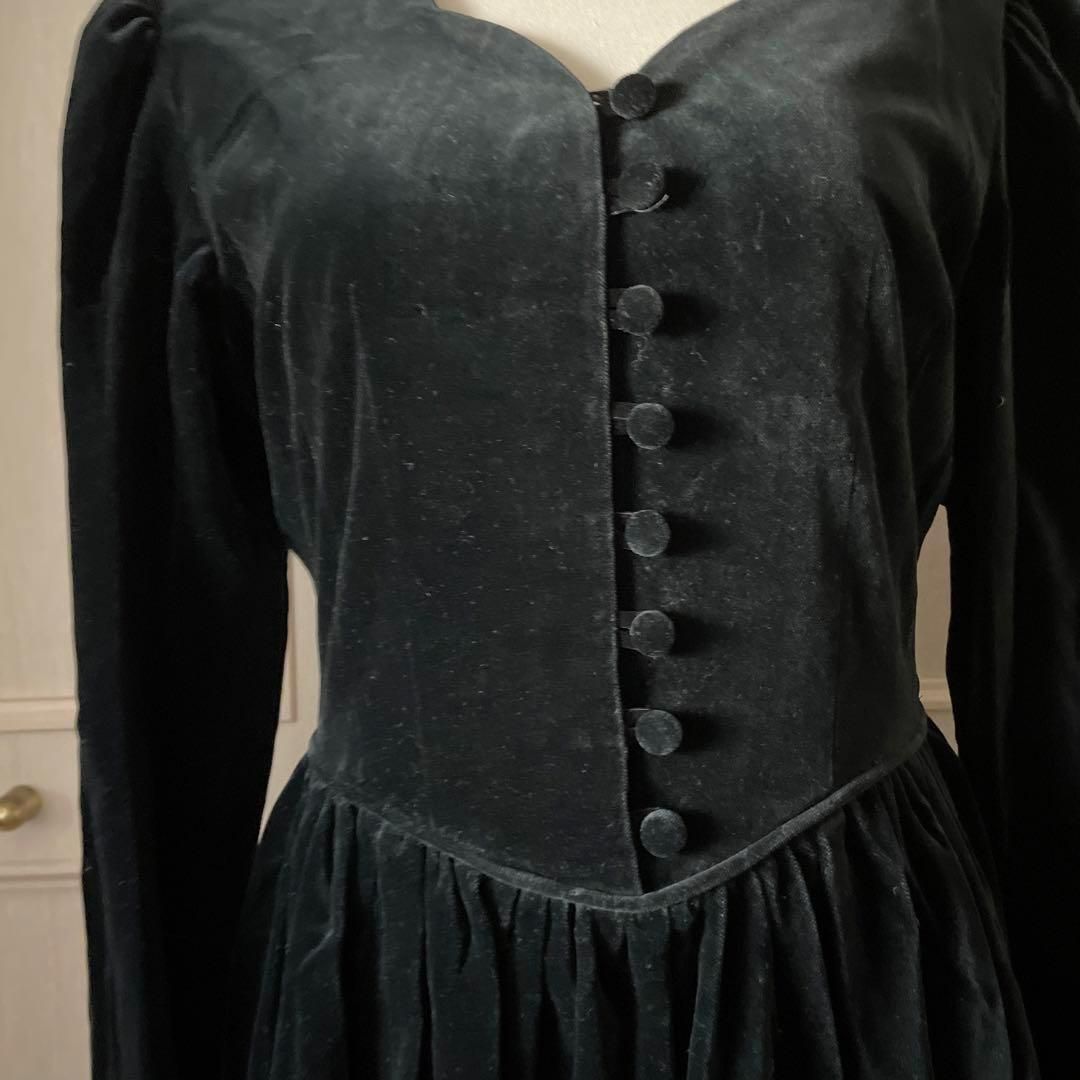 A ローラアシュレイ LAURAASHLEY ベロア ワンピース ロング お呼ばれ デート オフィスカジュアル 食事会 黒 ブラック BLACK クロ くろ