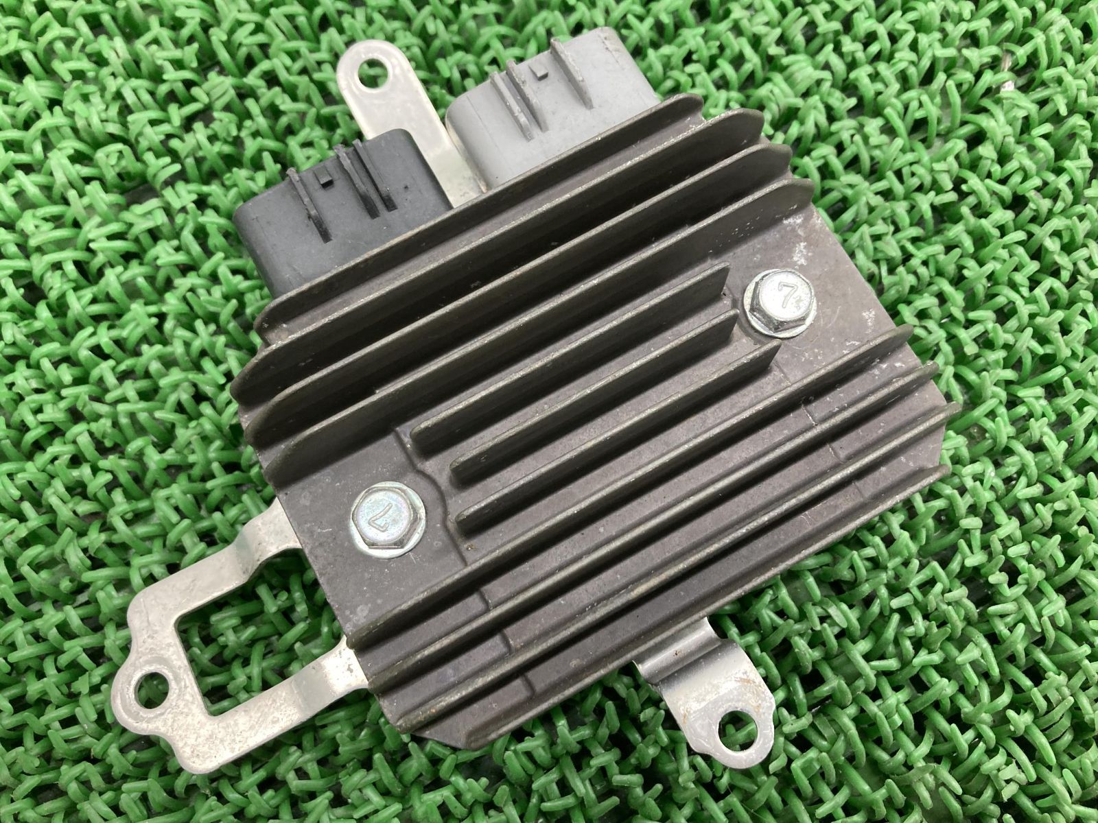 ZRX400 純正レギュレーター ZX-10R レギュレター カワサキ 純正 中古 バイク 部品 ZXT00J