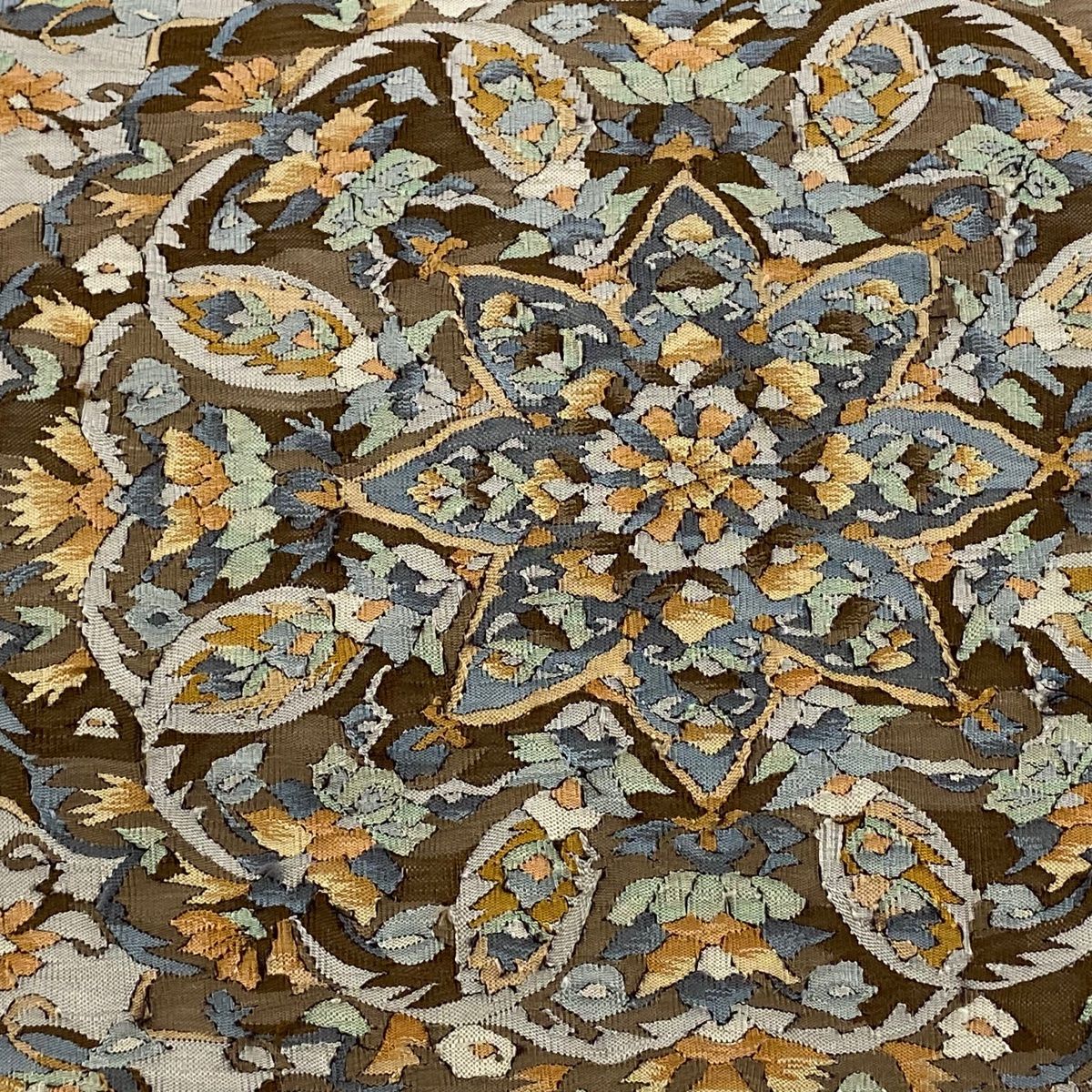 袋帯 華文 草花 ベージュ お太鼓柄 正絹