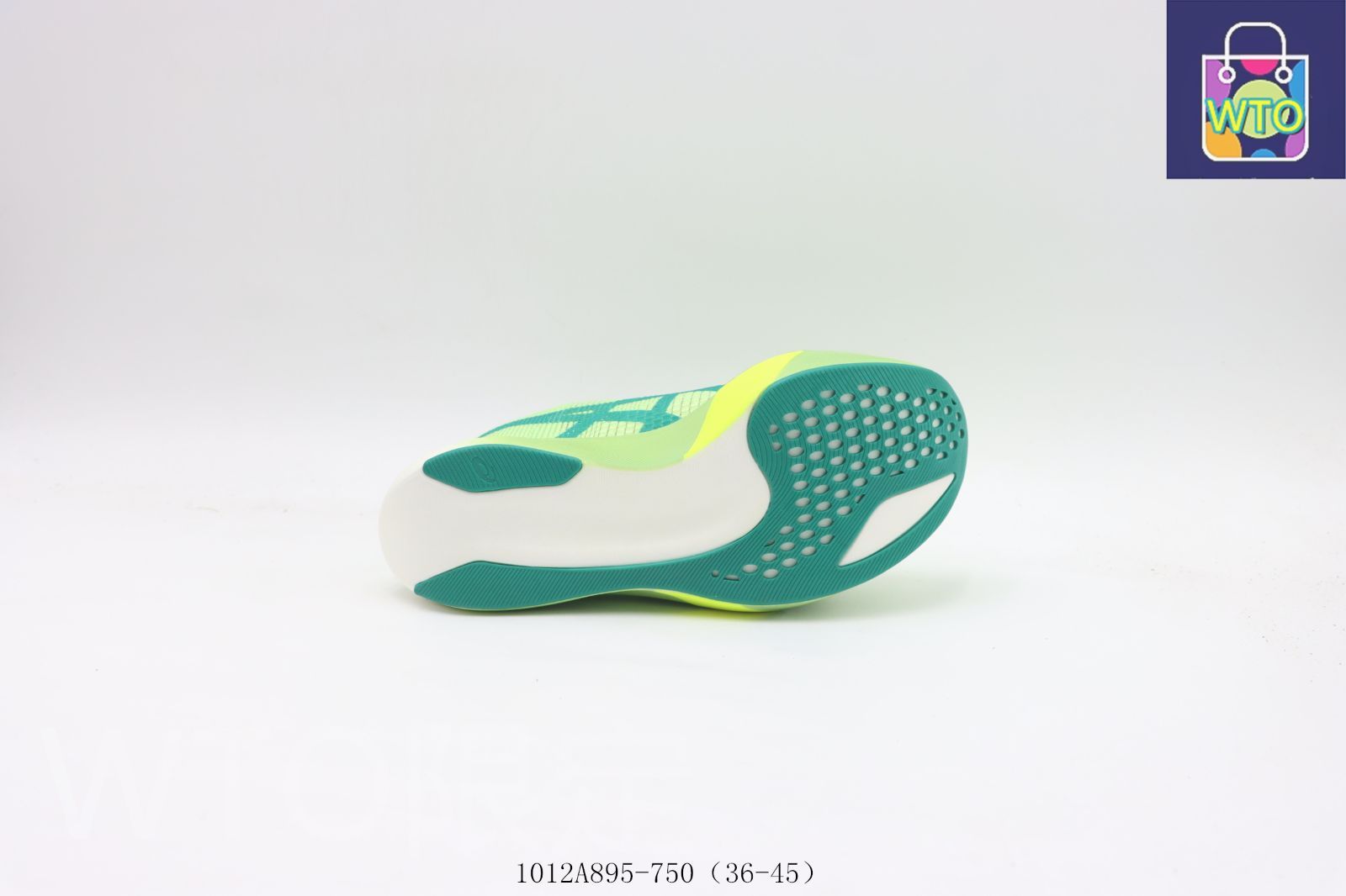 アシックス ASICS