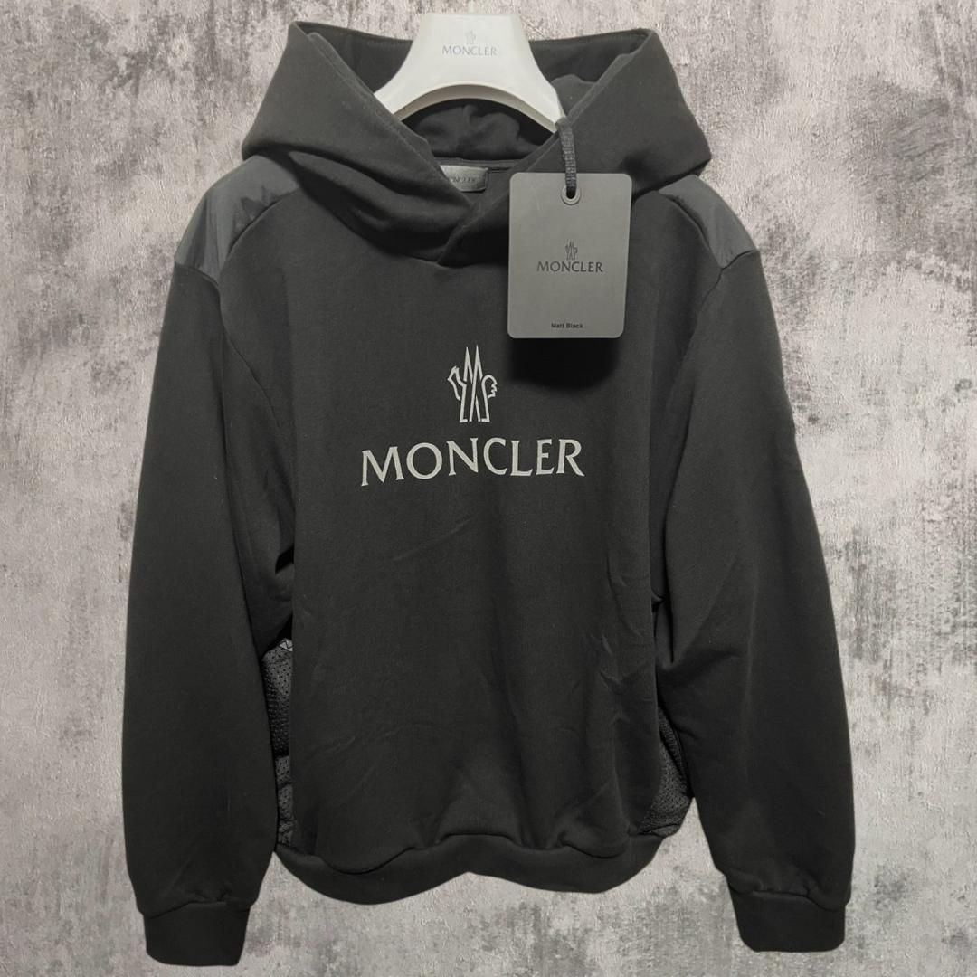 定価11.5万円！！新品未使用タグ付き☆MONCLER Same But Hoodie 