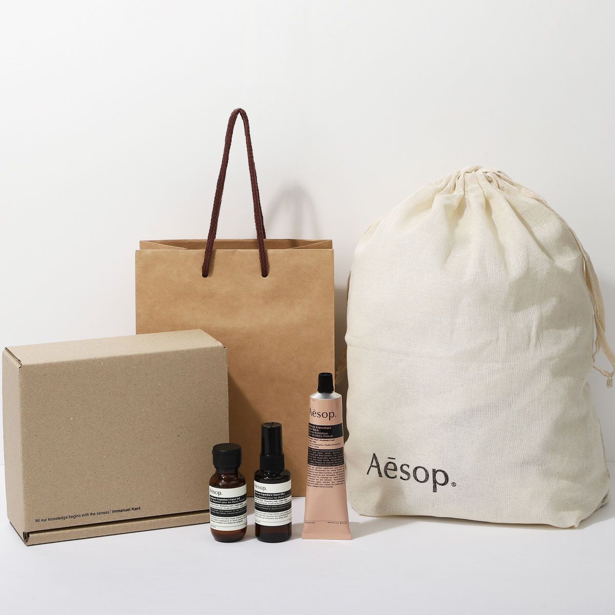 イソップ AESOP アドベンチャラー ハンドケアトリオ <br> ハンドクリーム ギフト プレゼント ハンドケアセット ハンドジェル ハンドミスト <br> ギフトセット ブランド レスレクション アンドラム 大人 レディース 女性
