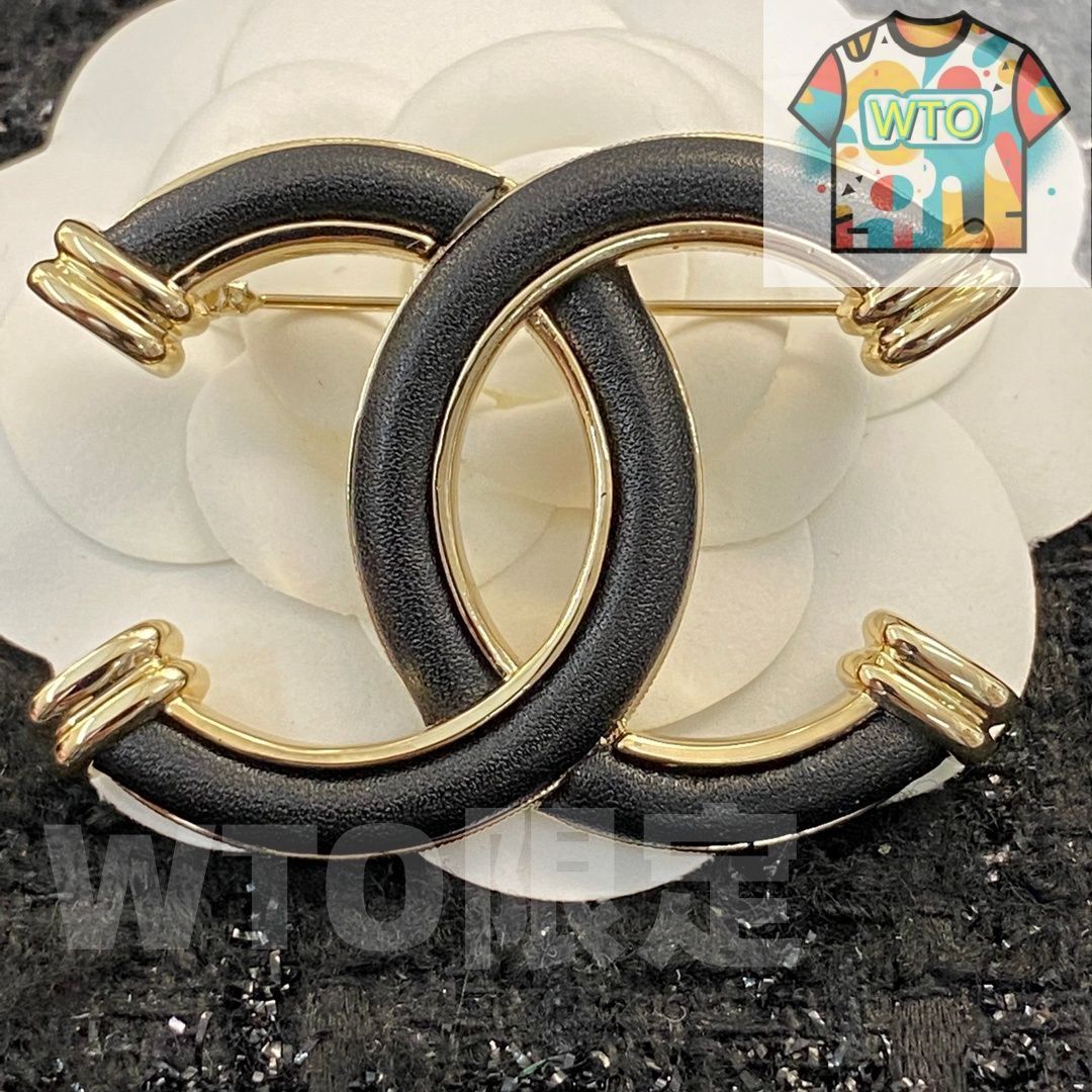 今日特価】CHANEL シャネル 22 年新作 羊革 ダブル C ブローチ