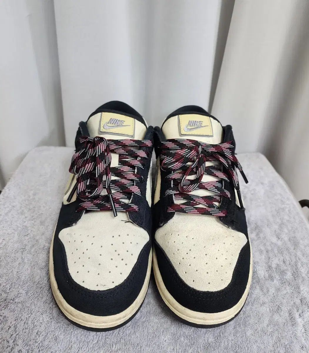 NIKE ナイキ ダンクロー LX 黒 スエード 255 サイズ A レベル