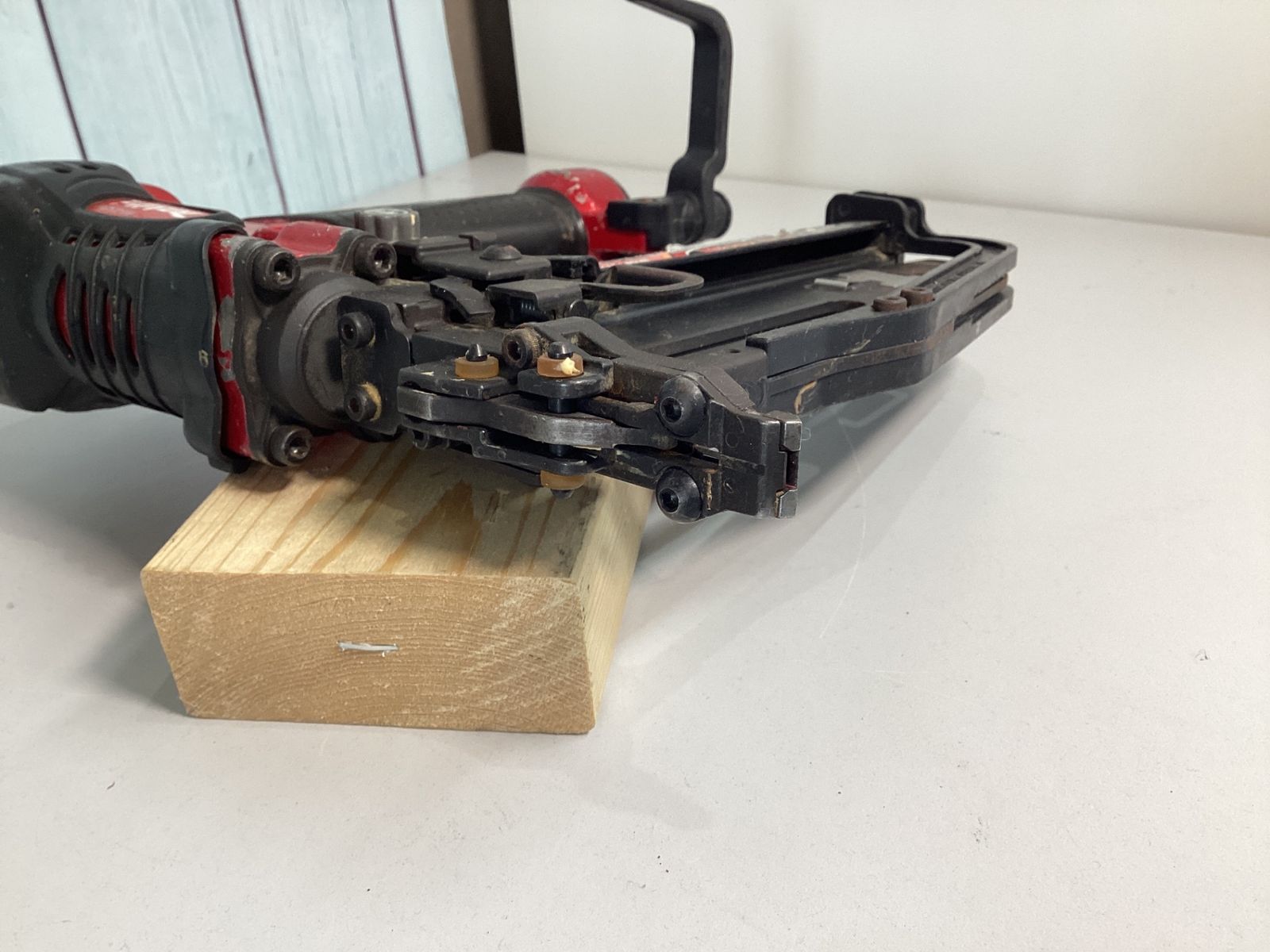 マキタ makita 高圧フロアタッカ AT450H HRDEVELOPMENT_JP