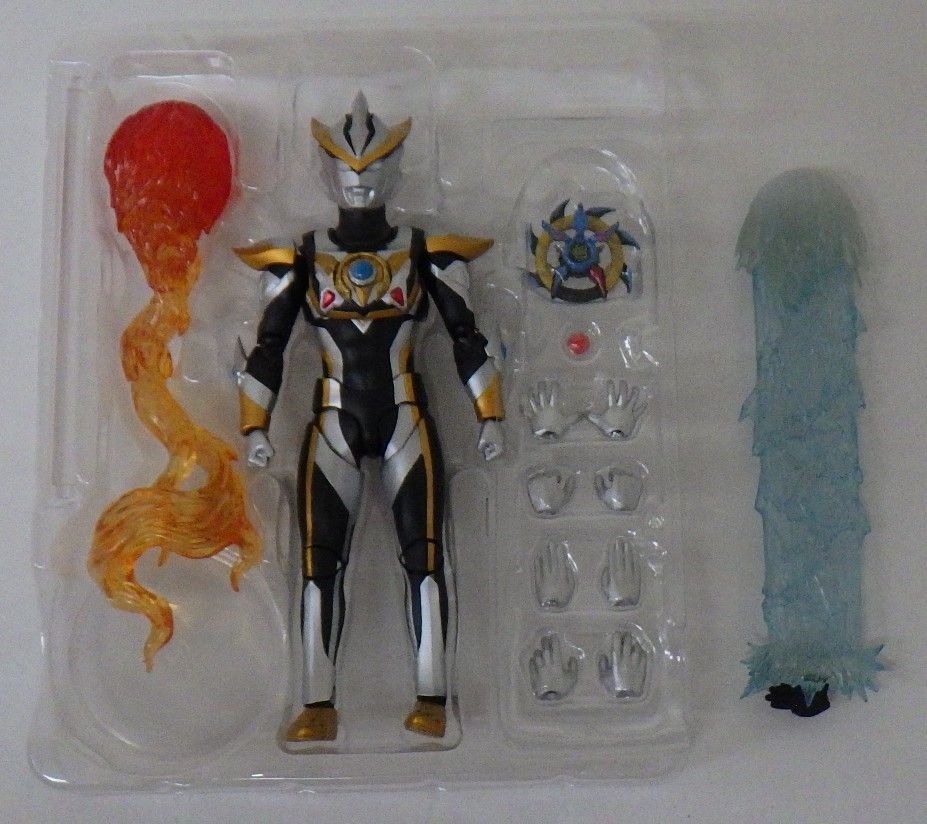 ウルトラマンR/B フィギュア　※開封品 30.S.H.Figuarts ウルトラマンR/B ウルトラマンルーブ