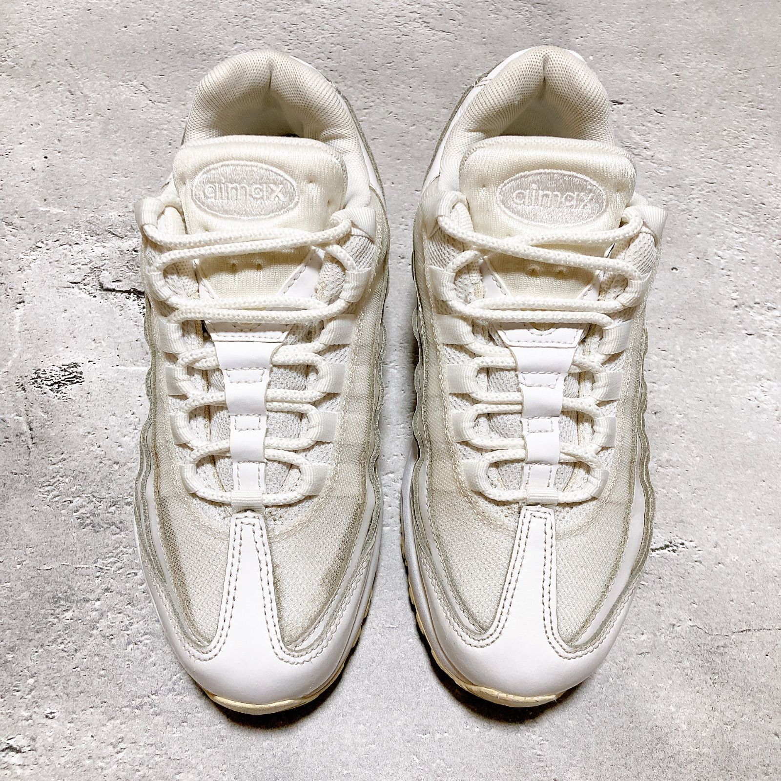 定価¥18,700 NIKE AIR MAX 95 トリプルホワイト エアマックス95 22.5cm