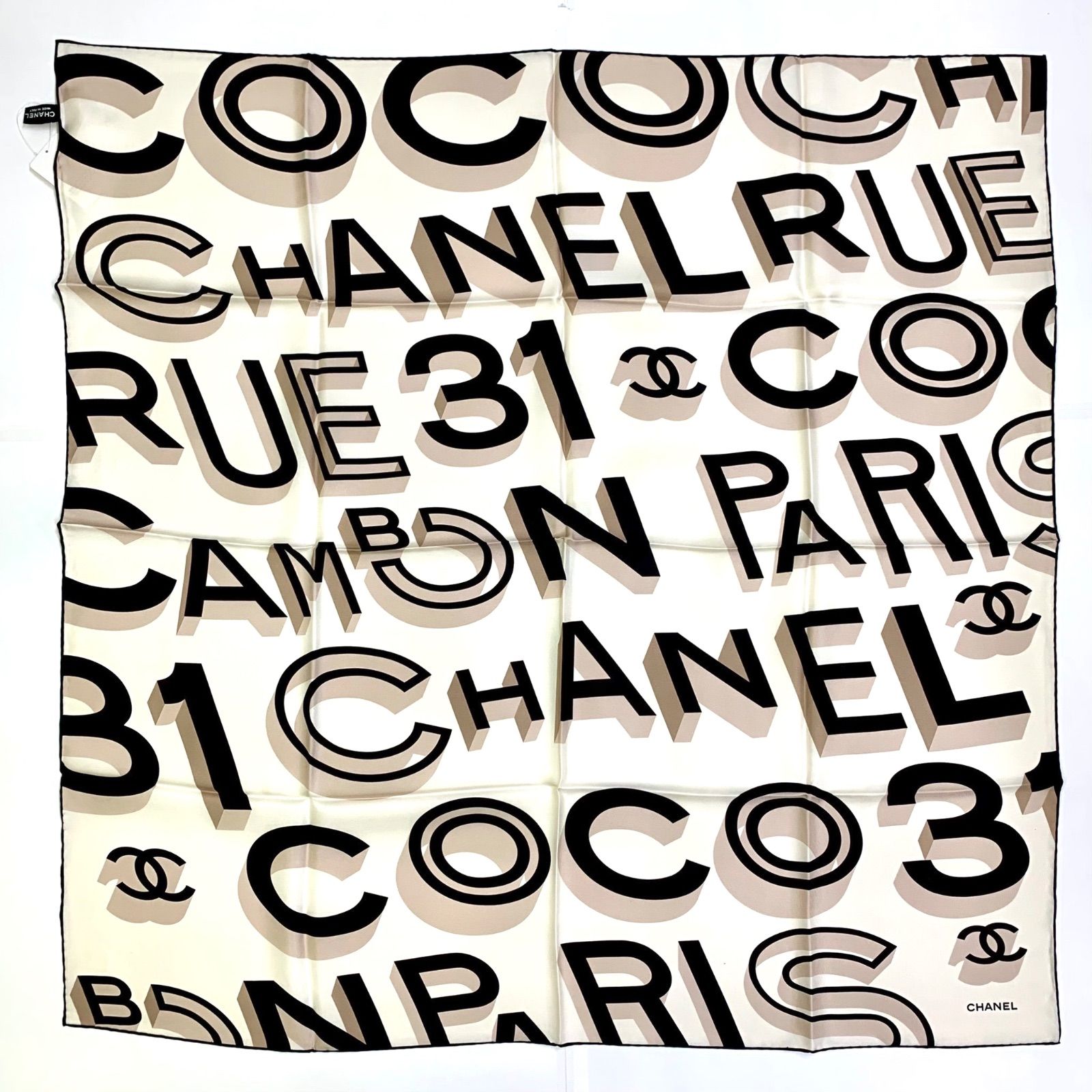 タグ付き未使用・新品】CHANEL シルク スカーフ 70CH2260004 タグ付き未使用・新品】CHANEL シルク スカーフ 70CH2260004
