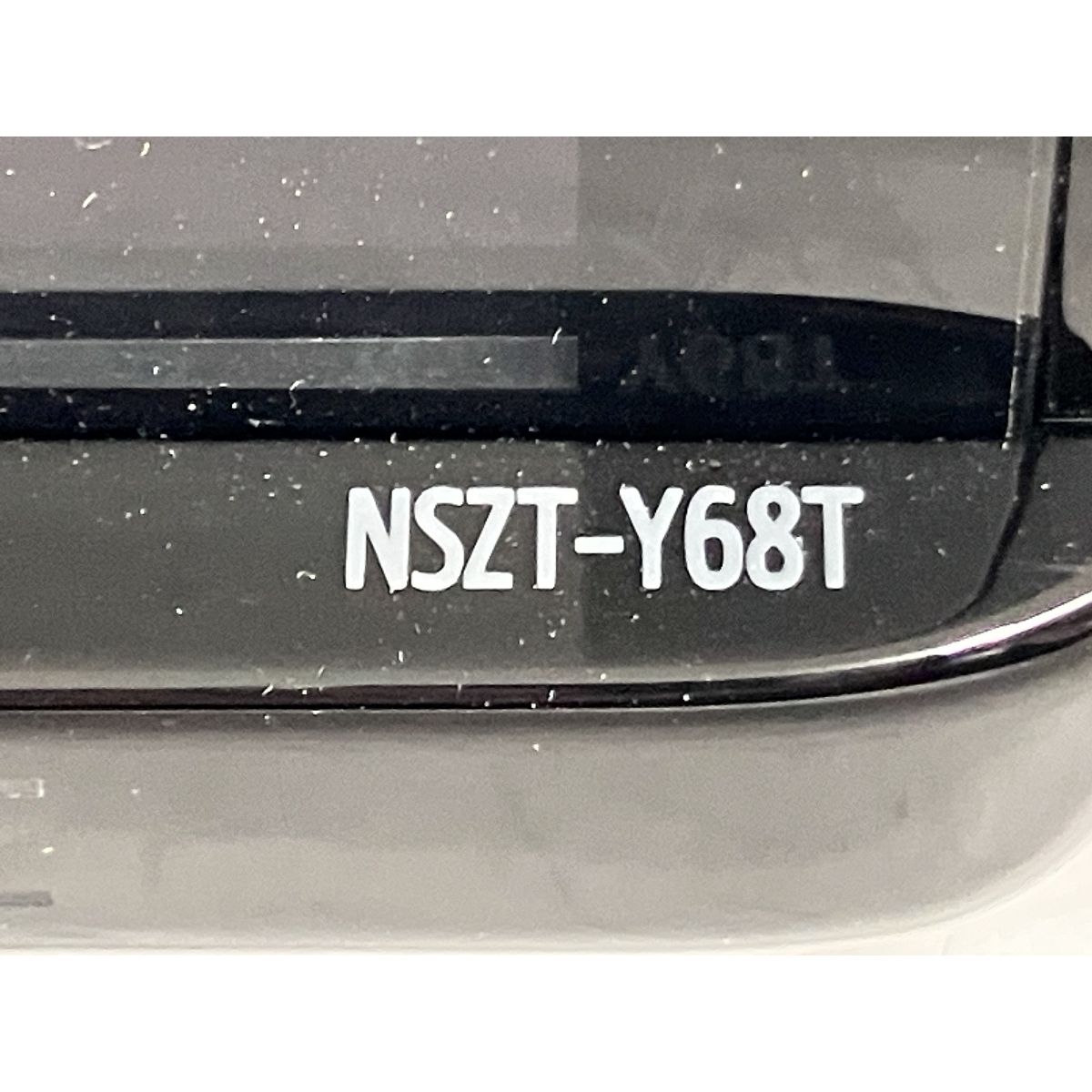 TOYOTA NSZT-Y68T