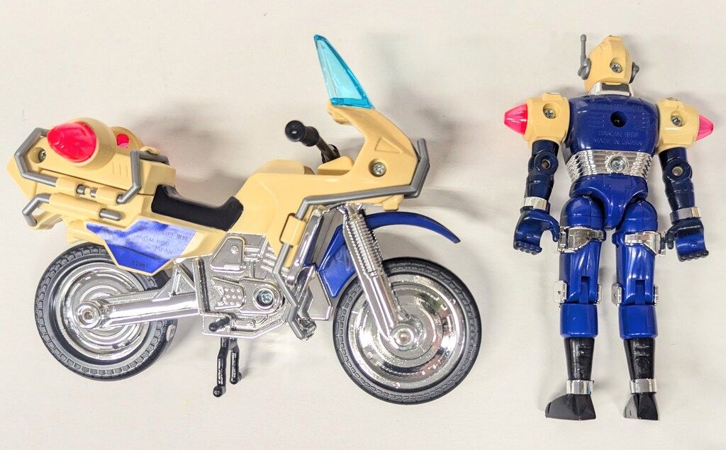 バンダイ プラデラ 激走戦隊カーレンジャー ポリスピーダー