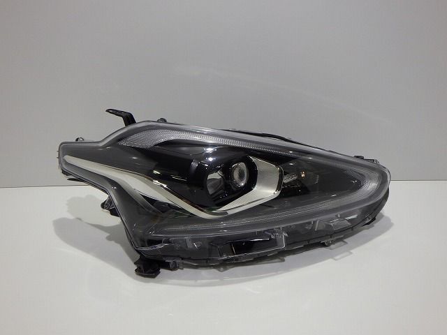 コーティング加工済 NSP NCP NHP170|175 シエンタ 前期 右ヘッドライト LED 52-289 2 250418023