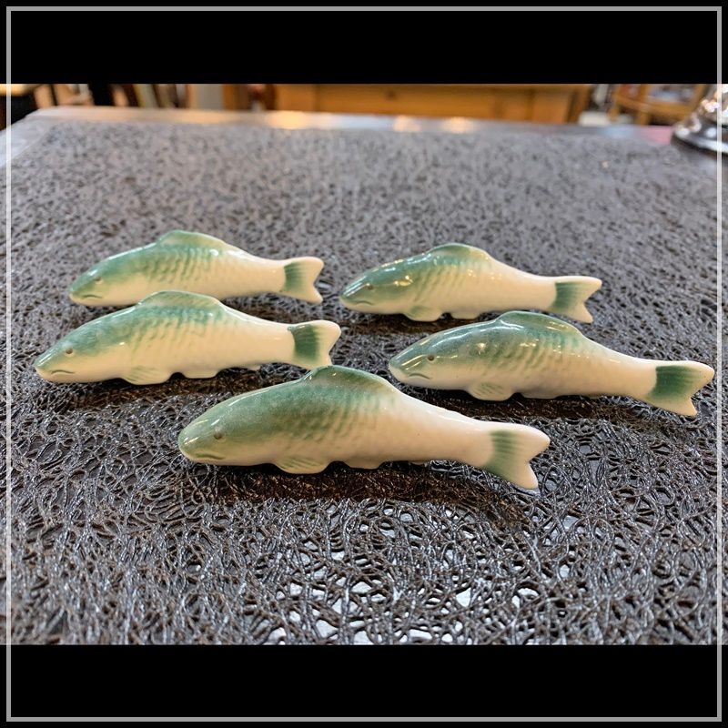 箸置き 魚 鯉 コイ 鮎 5個セット 和風 さかな はしおき 小物 青磁 和食器 ME0127-7