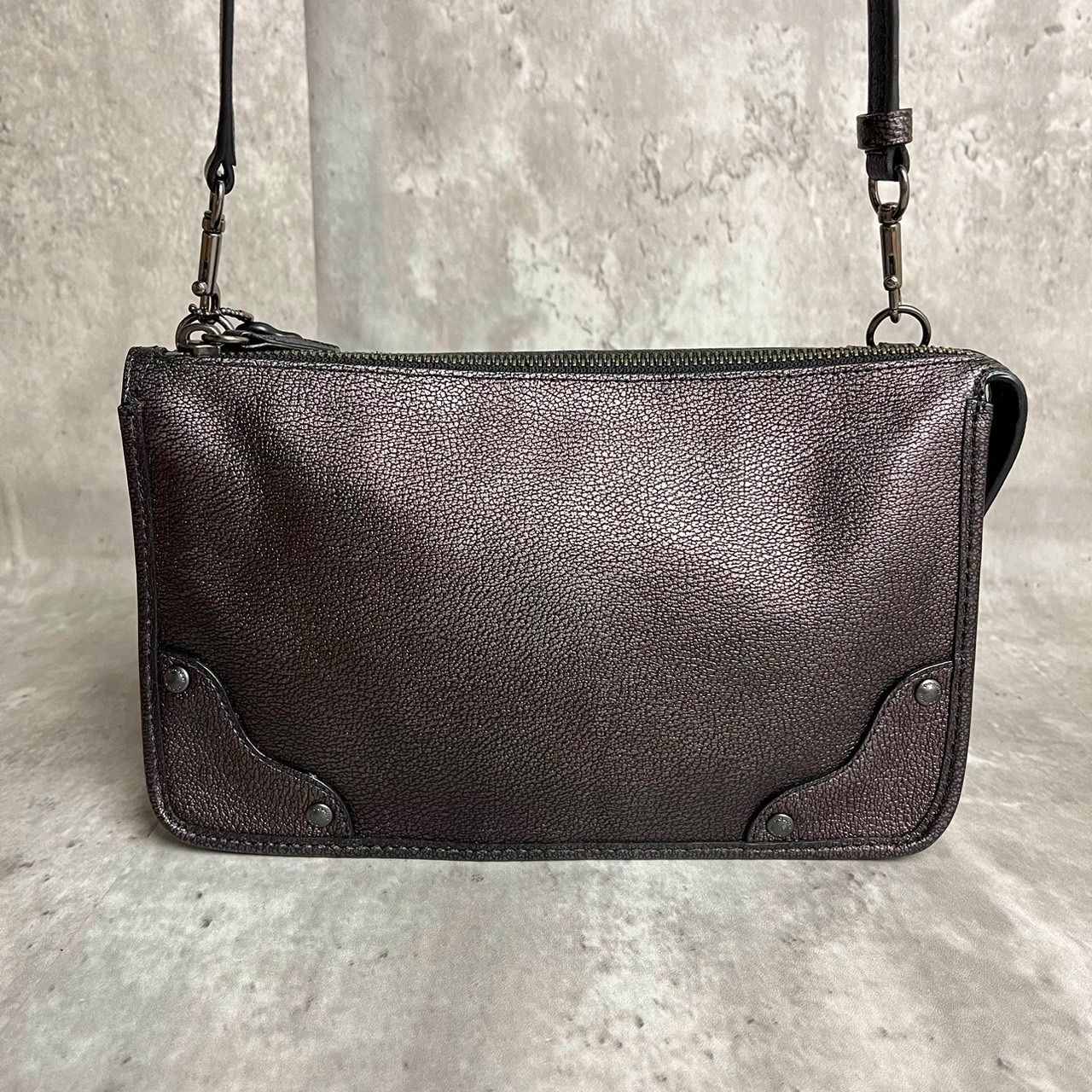 ✨良品✨ COACH コーチ カメラバッグ ショルダーバッグ ターンロック 