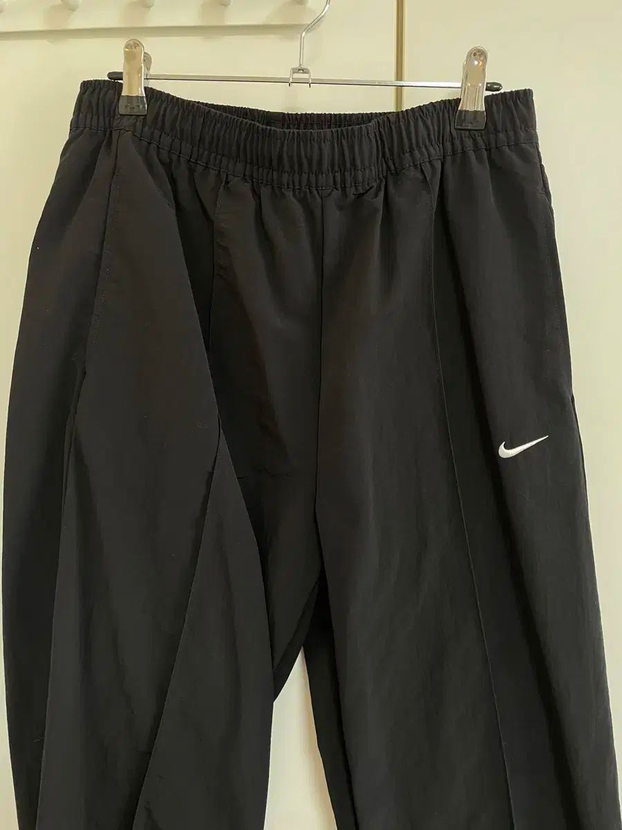 NIKE ナイキ ウーブン ジョガーパンツ L サイズ