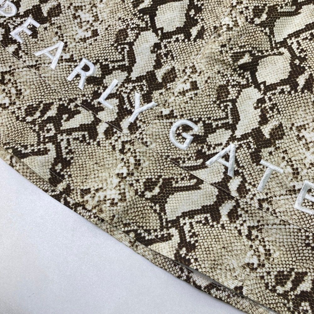 PEARLY GATES パーリーゲイツ パイソン スカート サイズ0 サイズ：0 PEARLY GATES パーリーゲイツ スカート パイソン柄
