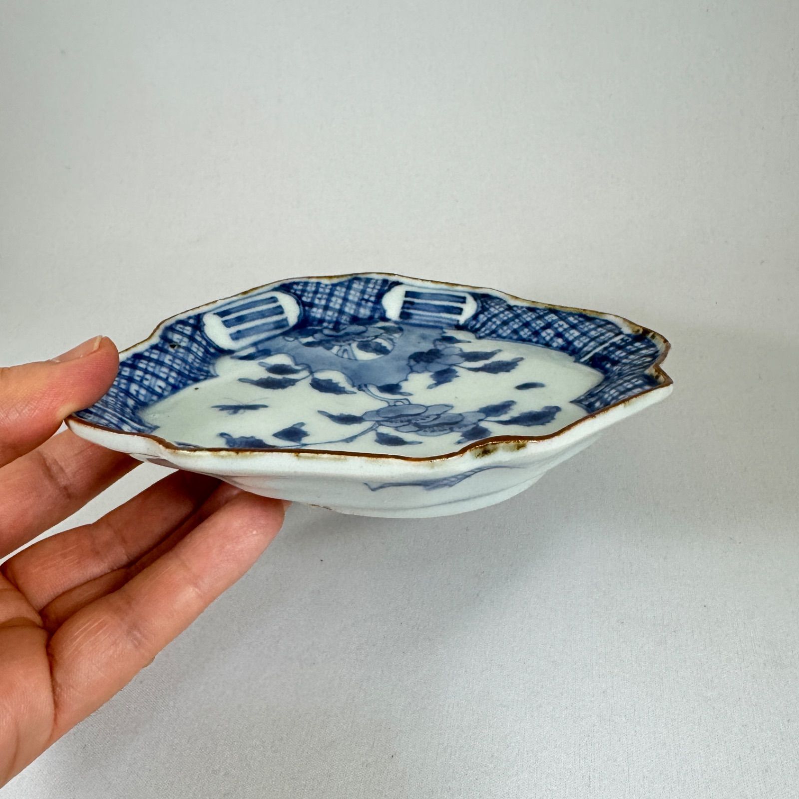 初期伊万里◇藍九谷染付花文変形皿◇古九谷様式◇