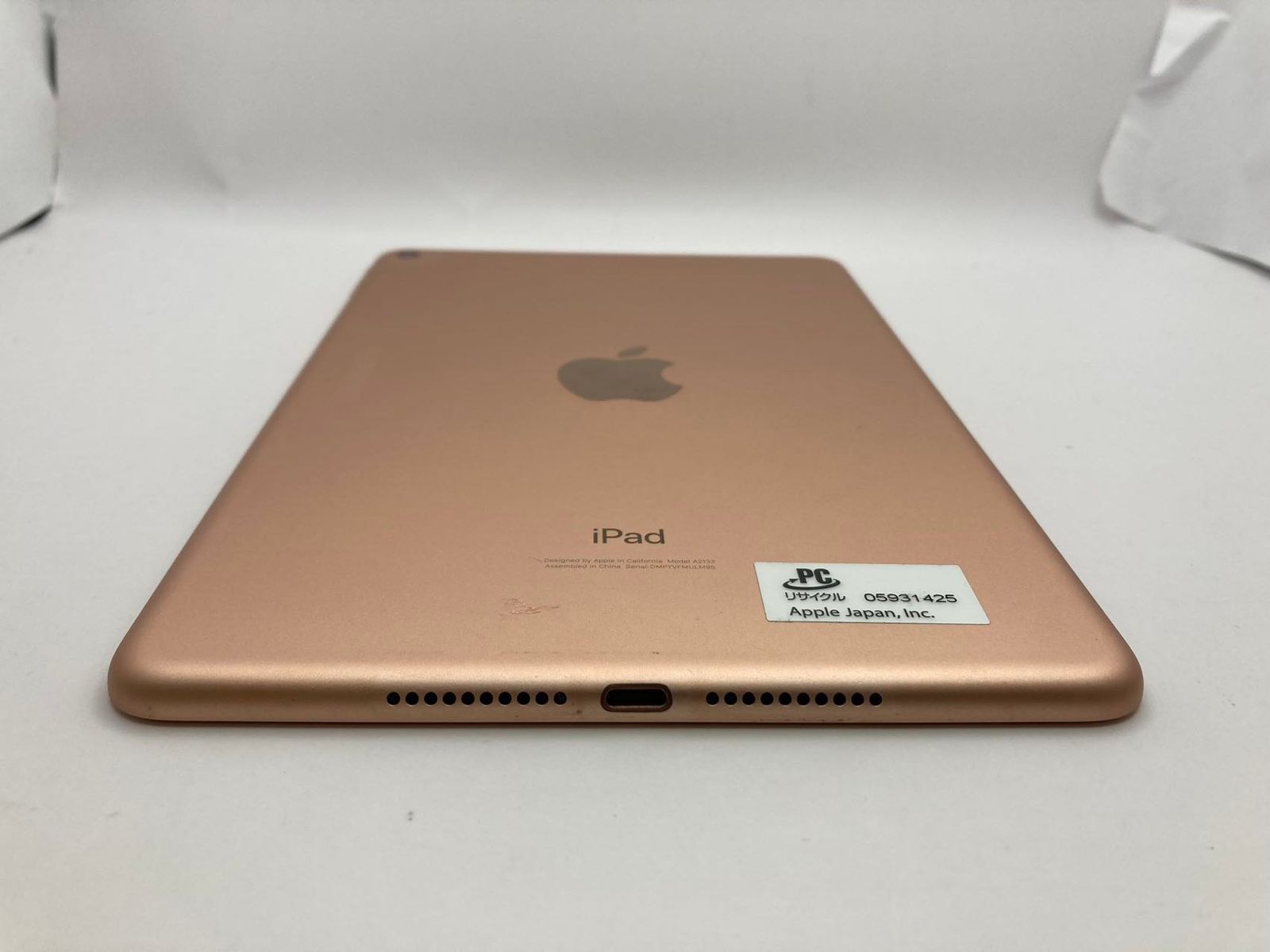 iPad mini ［美品、ヘコミ無し、大きなキズ無し】 iPad mini ［美品