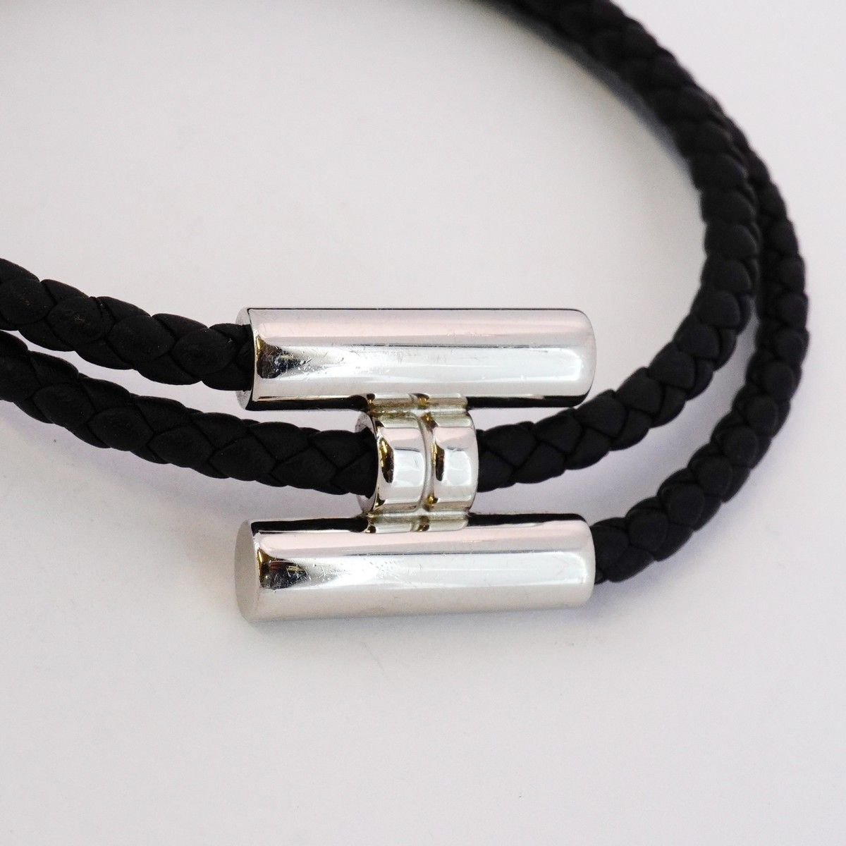 シルバー ブラック