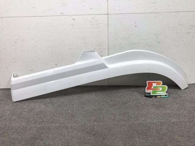 スーパーグレート H29.5～ 右フロントフェンダ― 三菱ふそう(104260)