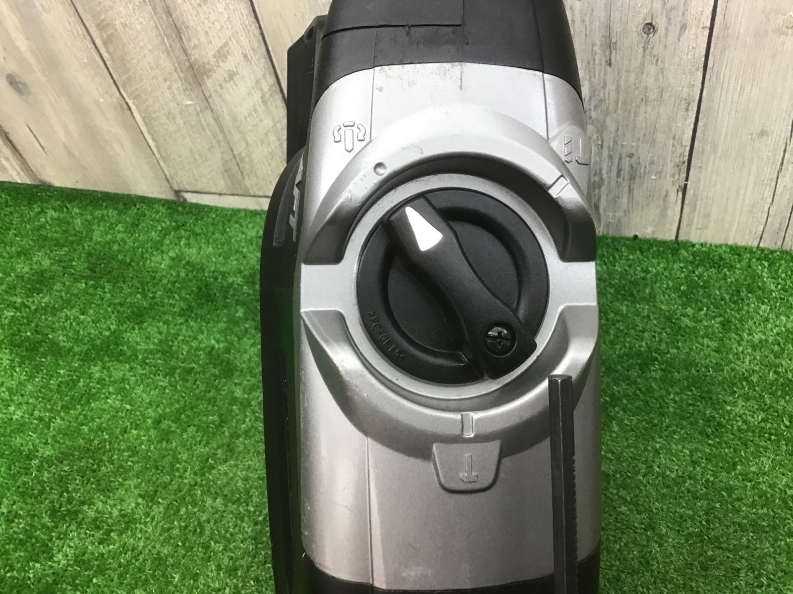 makita コードレスハンマドリル