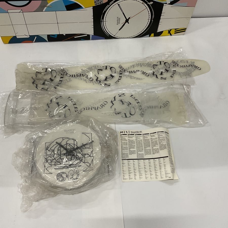 【公式直営】お値下げしました MAXI Swatch STRETCHY インテリア時計