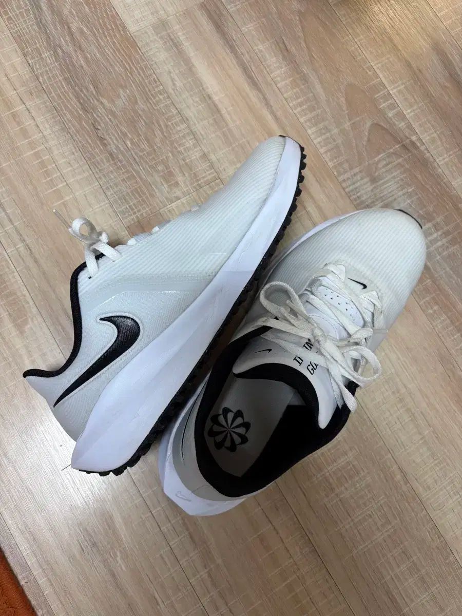 NIKE ナイキ ゴルフシューズ 白 メンズ