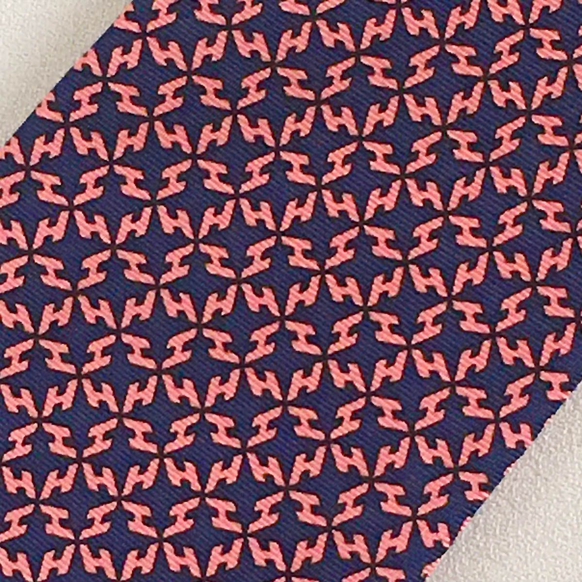 美品 HERMES エルメス ネクタイ シルク100% サーモンピンク HERMES（ピンク/桃色系）のフリマアイテム一覧