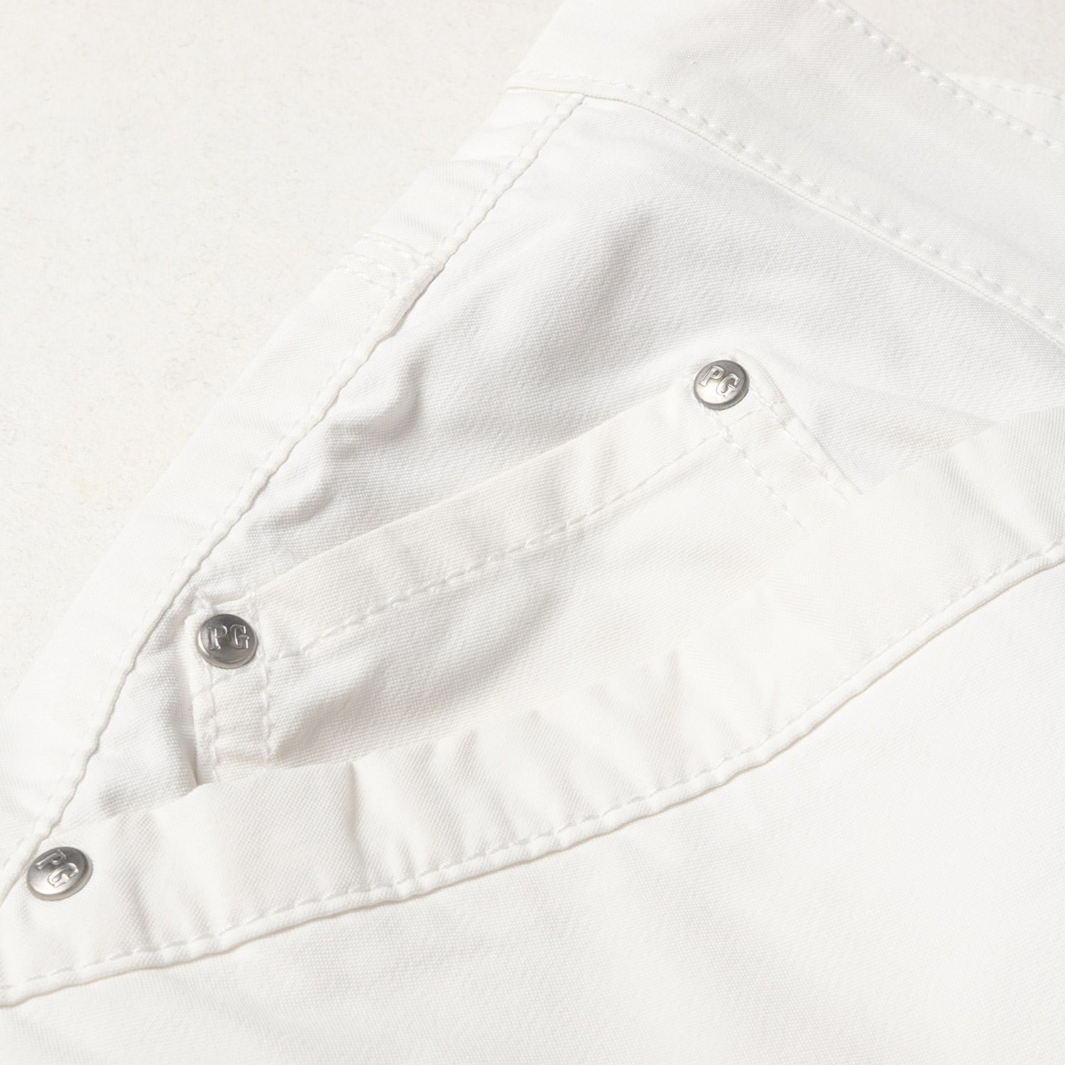 新品PEARLY GATES（パーリーゲイツ）パンツ白　サイズ5（Lサイズ相当） PEARLY GATES 白 パンツサイズ5
