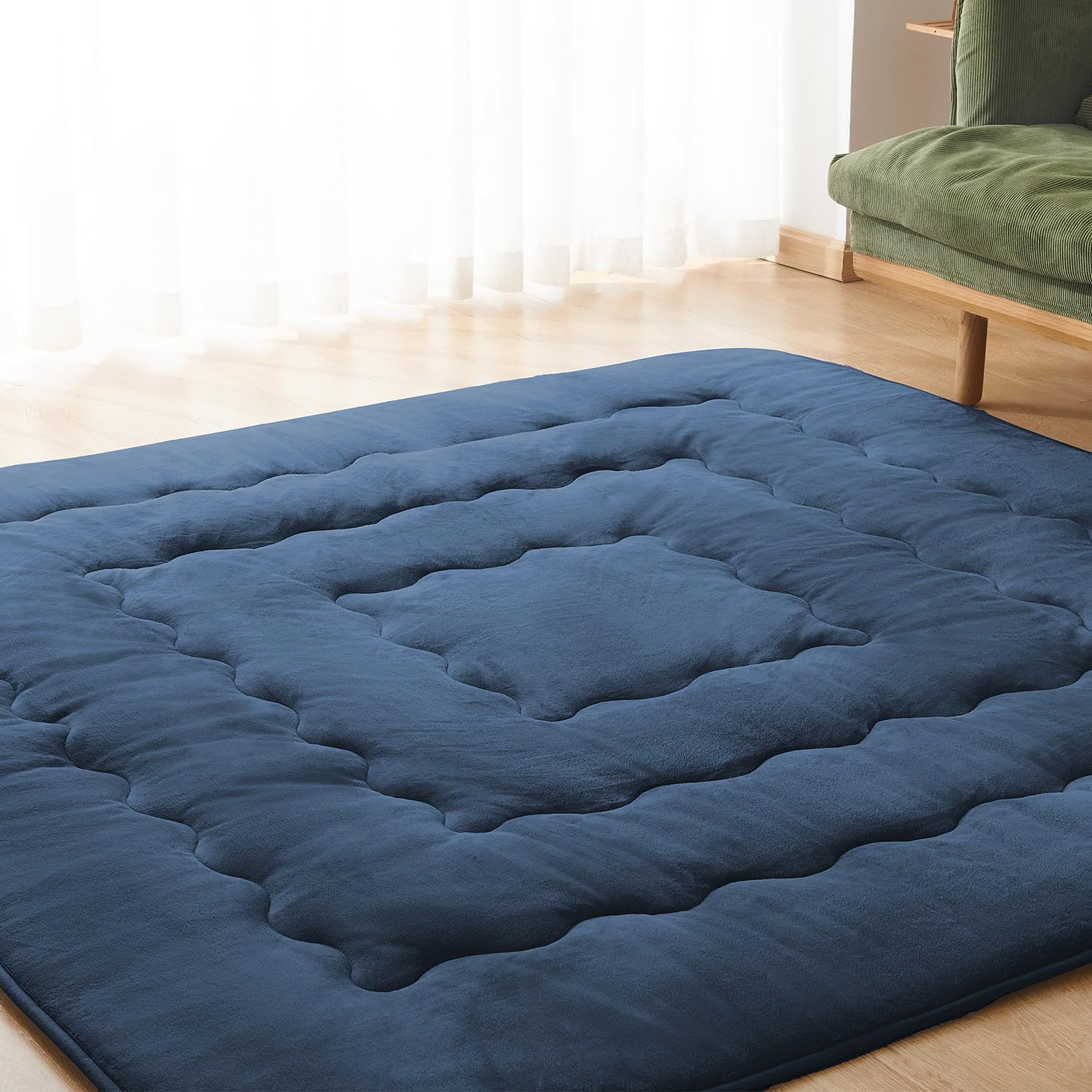 クモリ Kumori こたつ敷布団 190X240m こたつマット 単品売り 長方形 蓄熱わた使用 吸湿発熱 ラグ 両用 カーペット 厚 厚手 おしゃれ キルトラグ ホットカーペット対応 滑り止め付き 無地 フランネル こたつ下敷き ネイビー