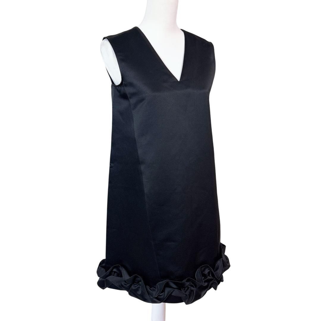 ヨーコチャン ノースリーブワンピース Vネック 裾フリル 36 無地