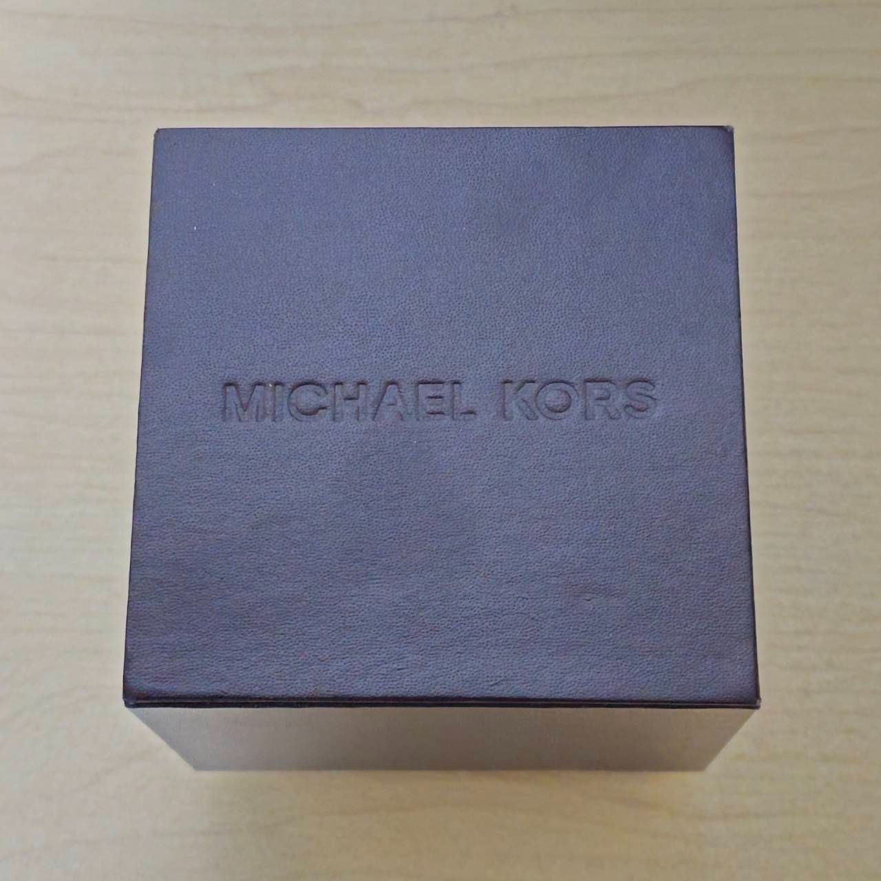 美品 マイケルコース MK-5300 セラミック クロノグラフ ホワイト 美品 マイケルコース MK-5300 セラミック クロノグラフ ホワイト