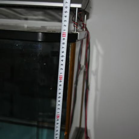 引取り限定】60CM水槽セット 水槽台・ライト付き