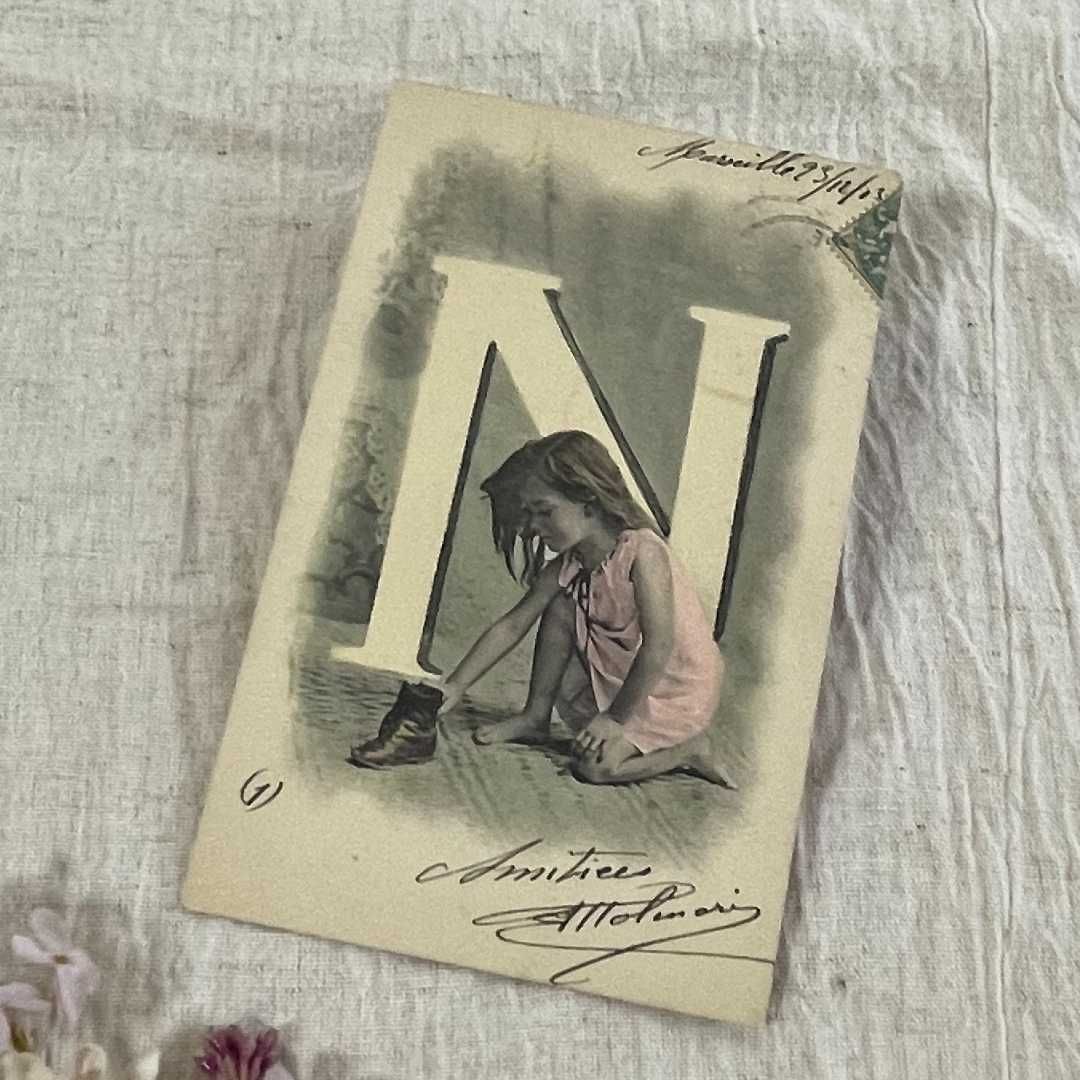 ◯アンティークポストカード Les attitudes de Bébé 蚤の市