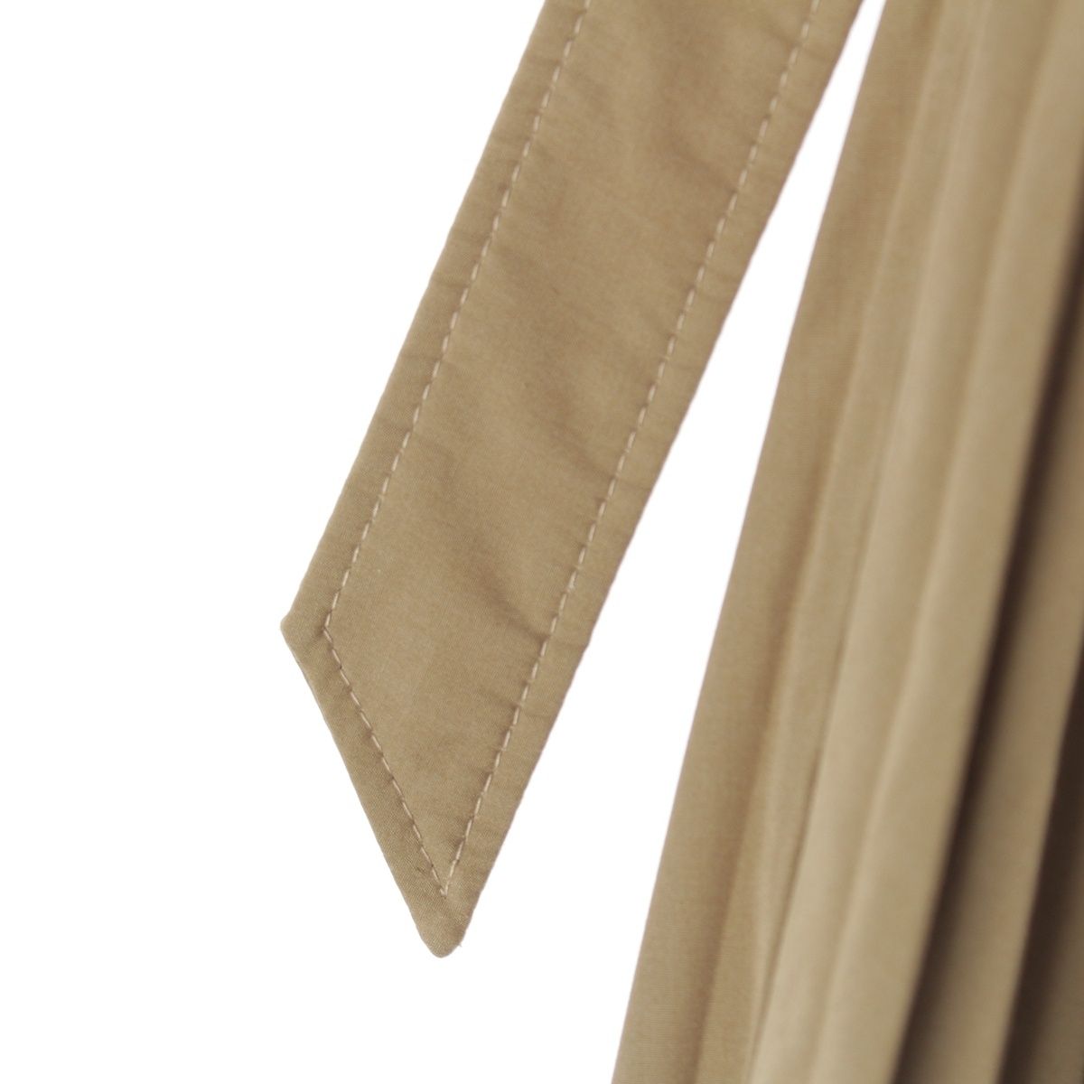 ブルネロクチネリ アシンメトリー