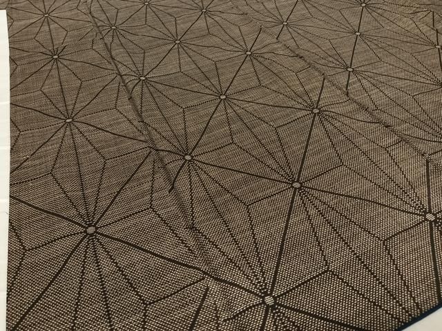 平和屋着物○本場大島紬 泥染め 7マルキ 麻の葉文様 正絹 逸品