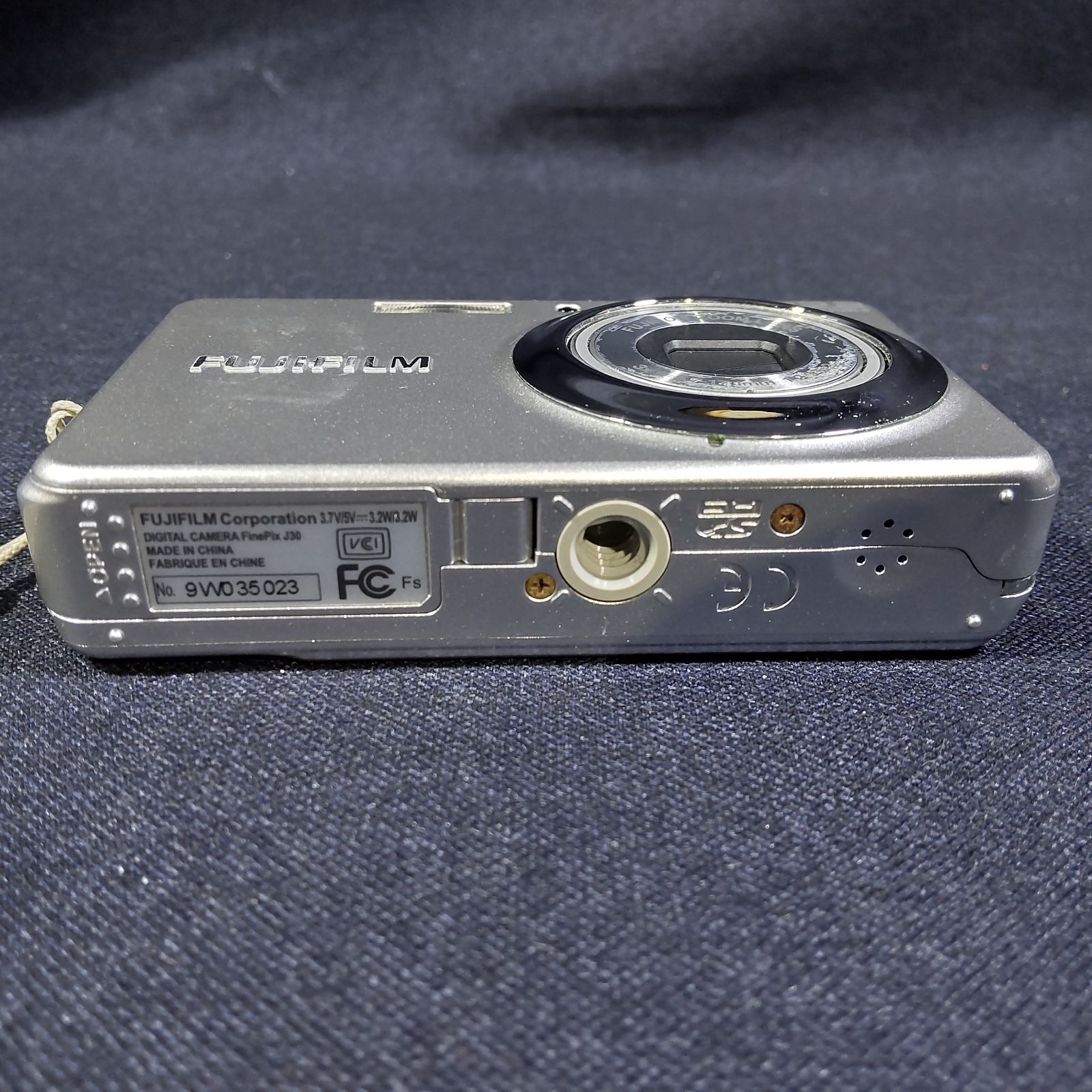 箱あり FUJIFILM Finepix J30 富士フィルム フジフイルム コンパクト