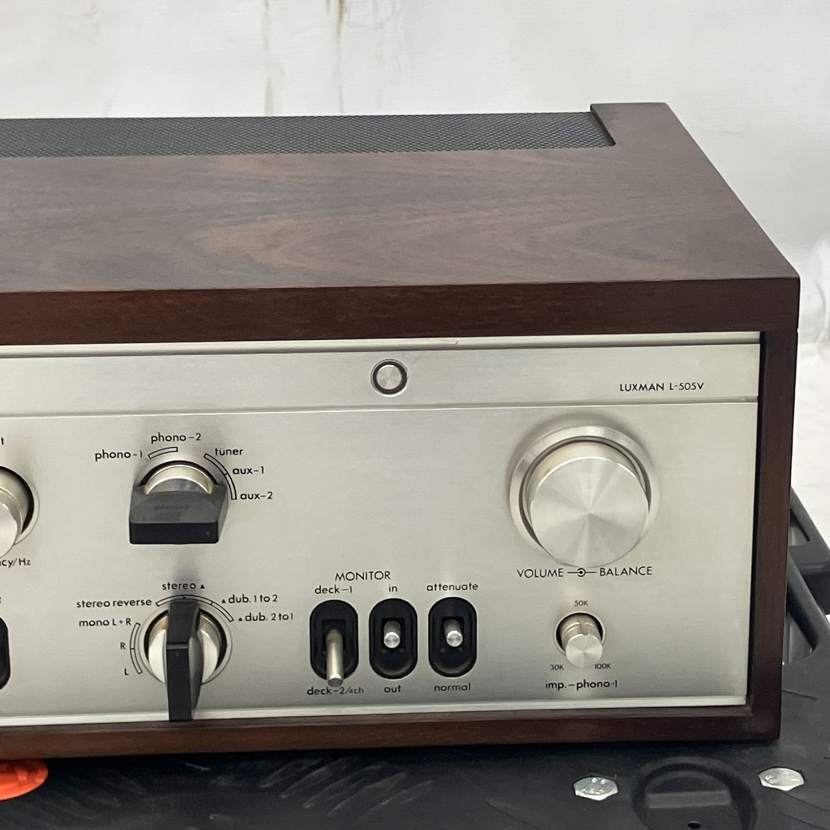 動作保証】LUXMAN L-505V プリメインアンプ ラックスマン オーディオ機器 音響機材 中古 C8925171 - メルカリ