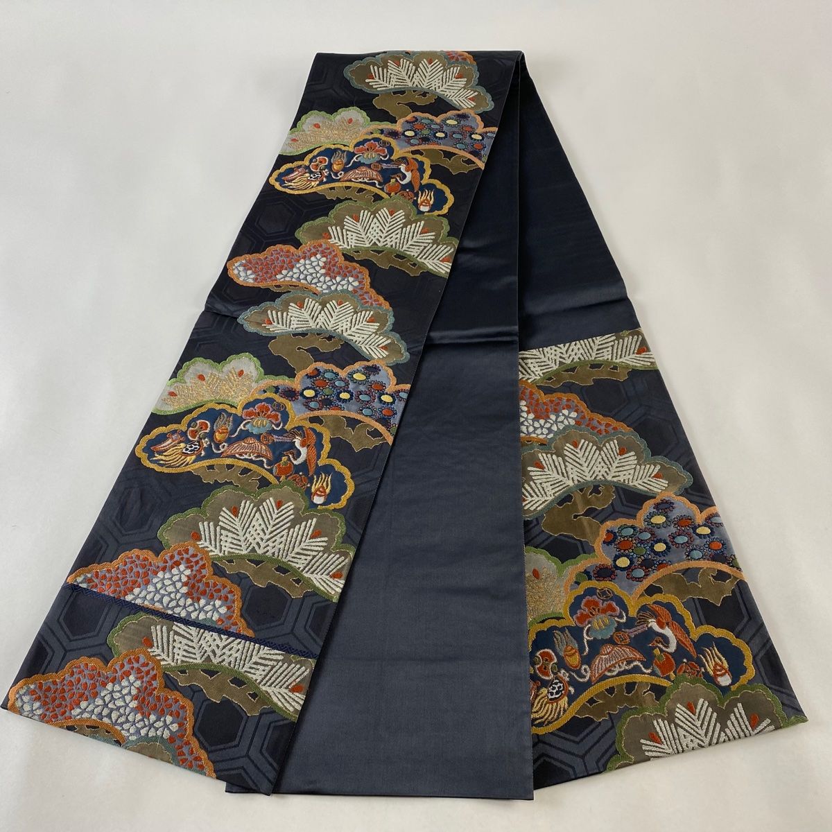 袋帯 変わり市松 裏地に龍 化繊AO-4375 袋帯 美品 名品 市松 桜 箔 薄紫 六通 正絹｜中古・古着