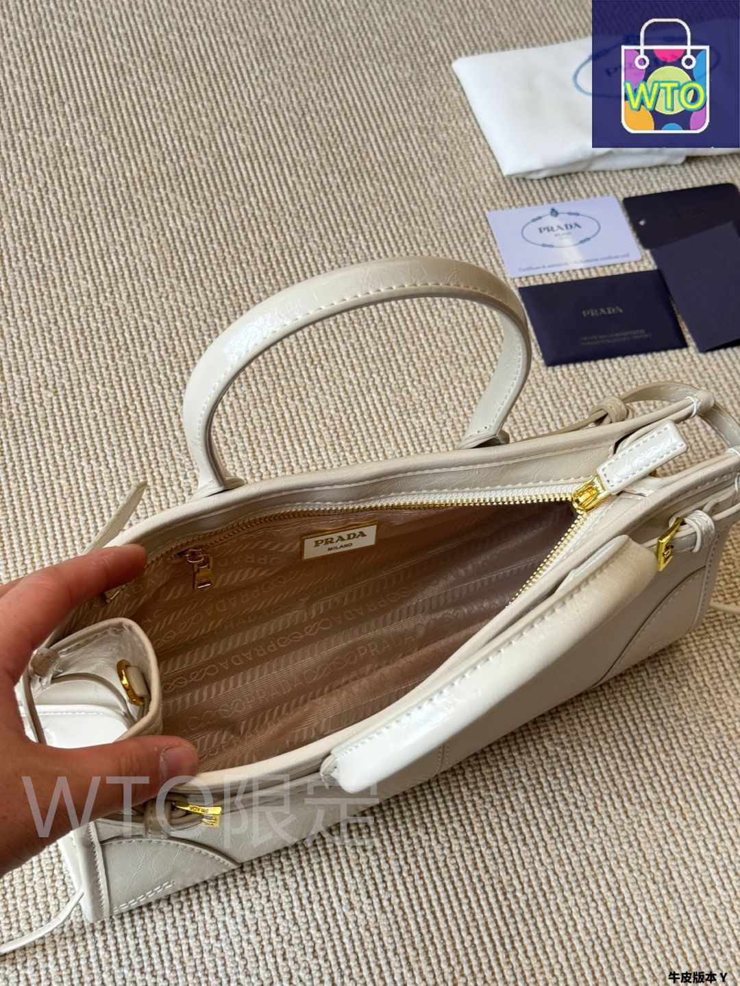 プラダ PRADA ビンテージ ヴィンテージ ハンドバッグ 今日特価】Vintage Prada ヴィンテージ プラダ ハンドバッグ（32